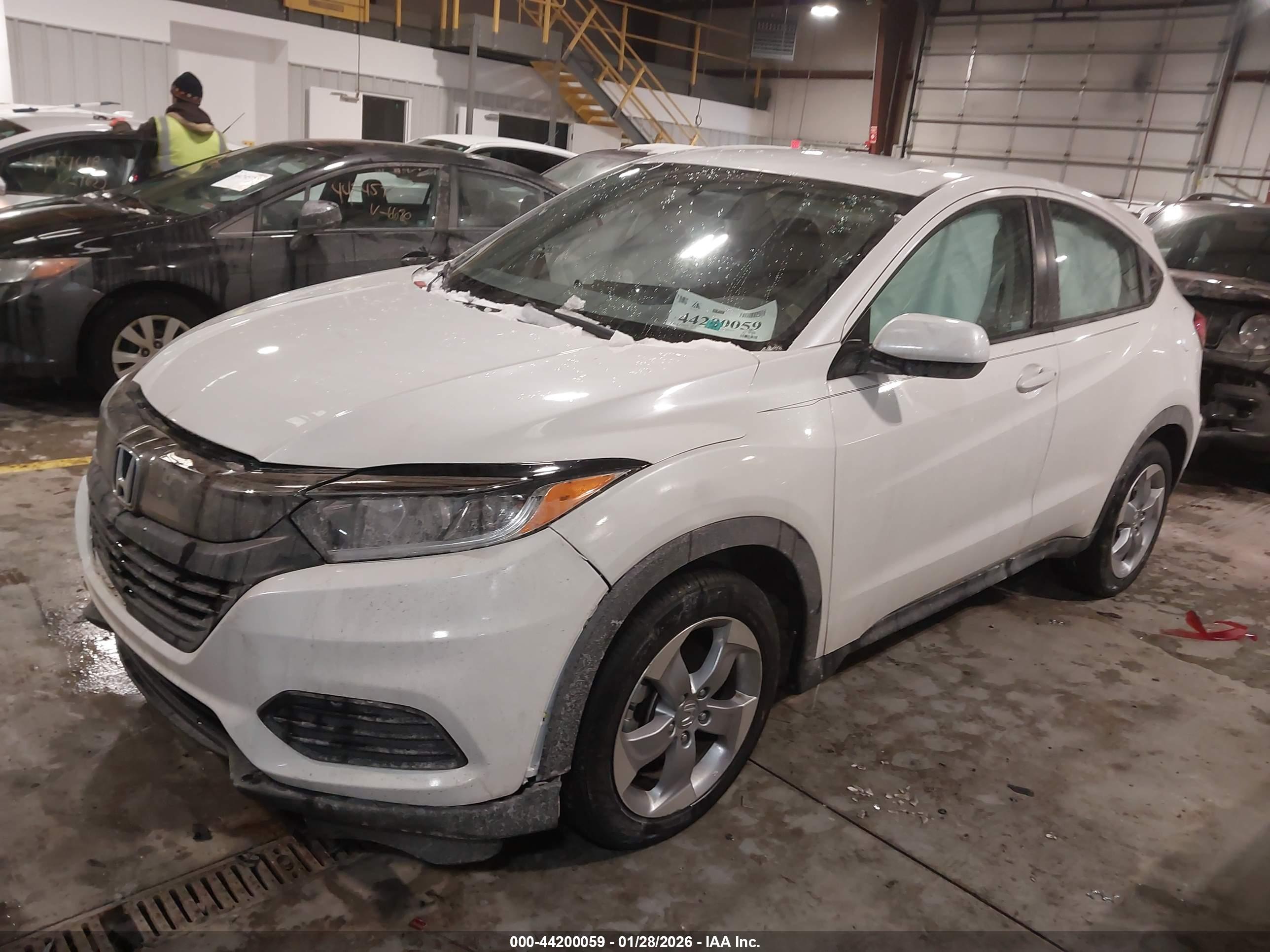 HONDA HR-V image 2