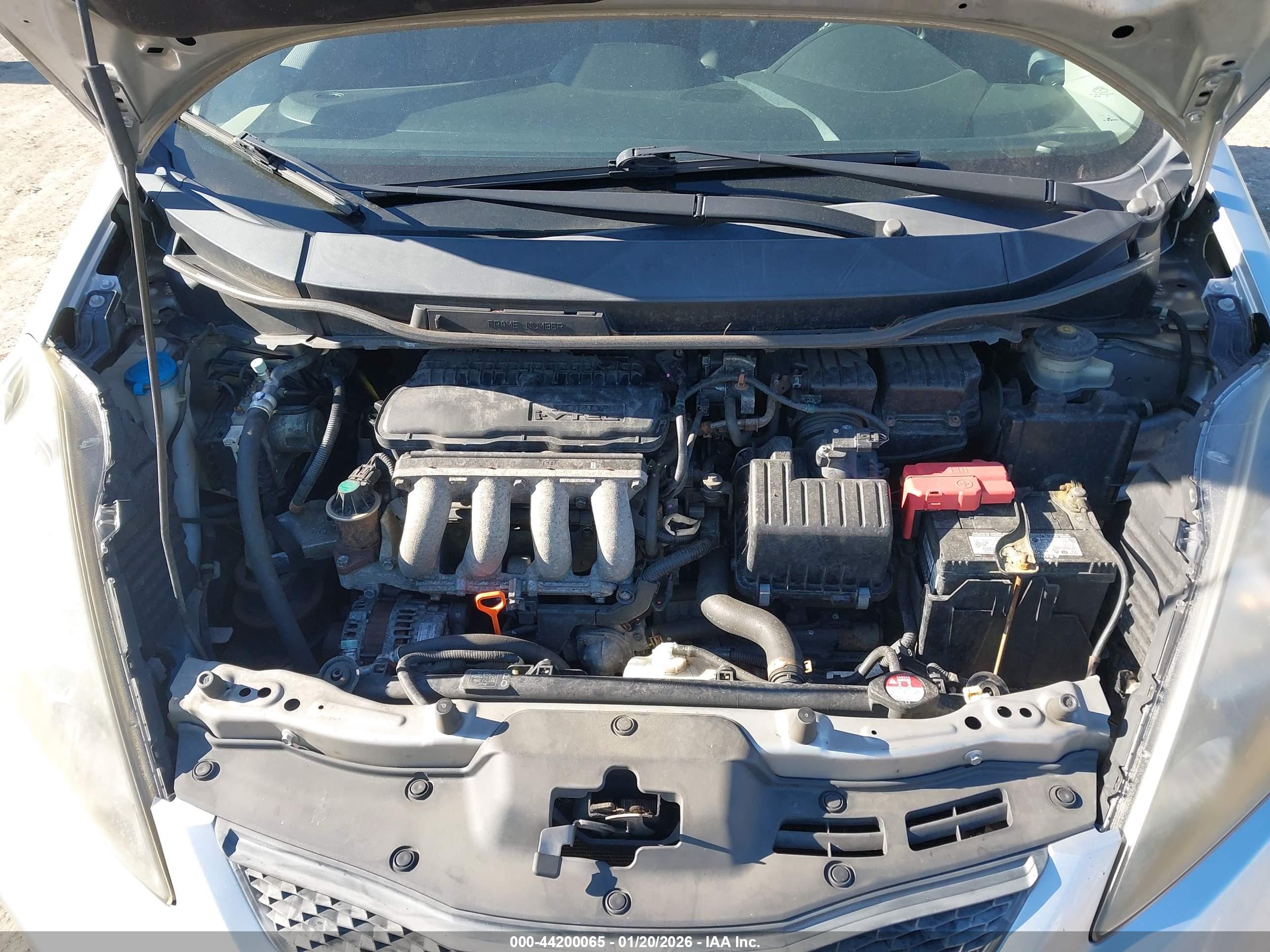 HONDA FIT image 10