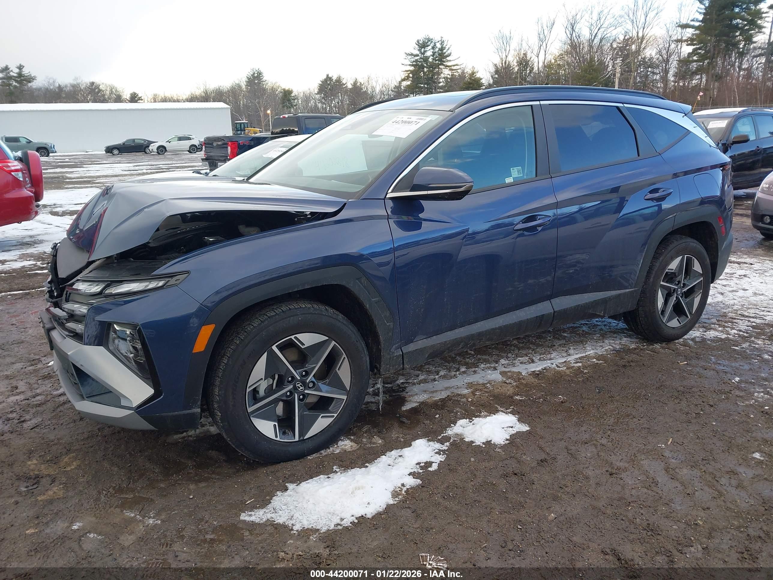 HYUNDAI TUCSON image 2