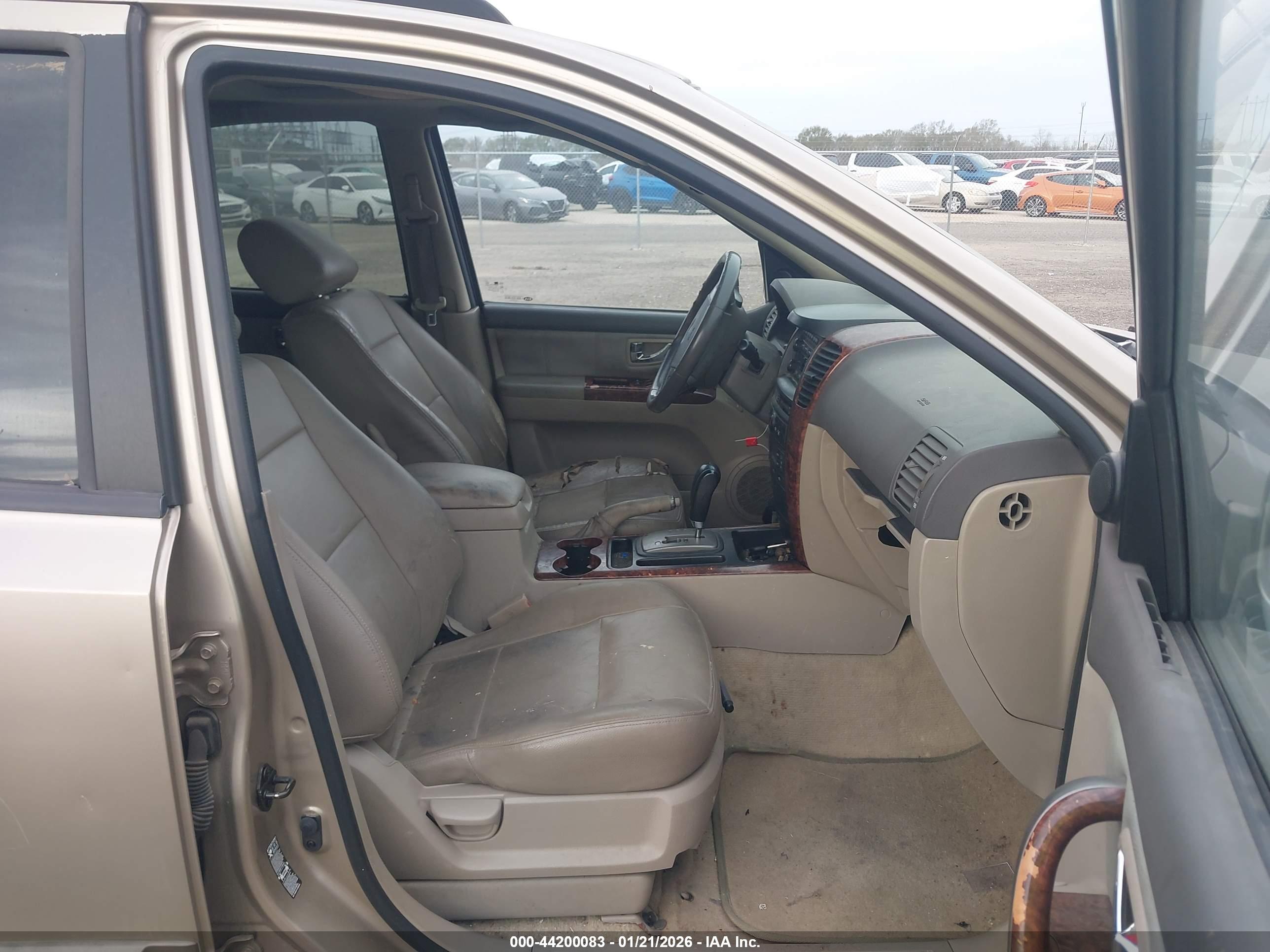 KIA SORENTO image 5