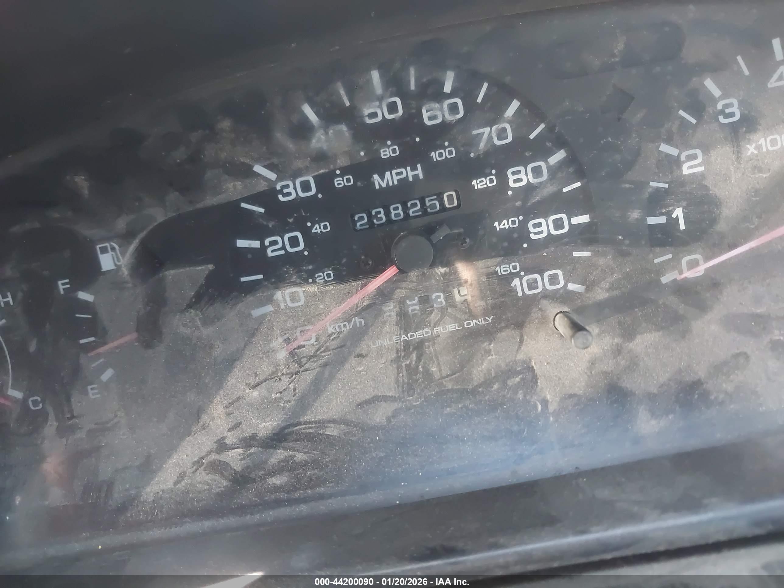 NISSAN TRUCK image 7
