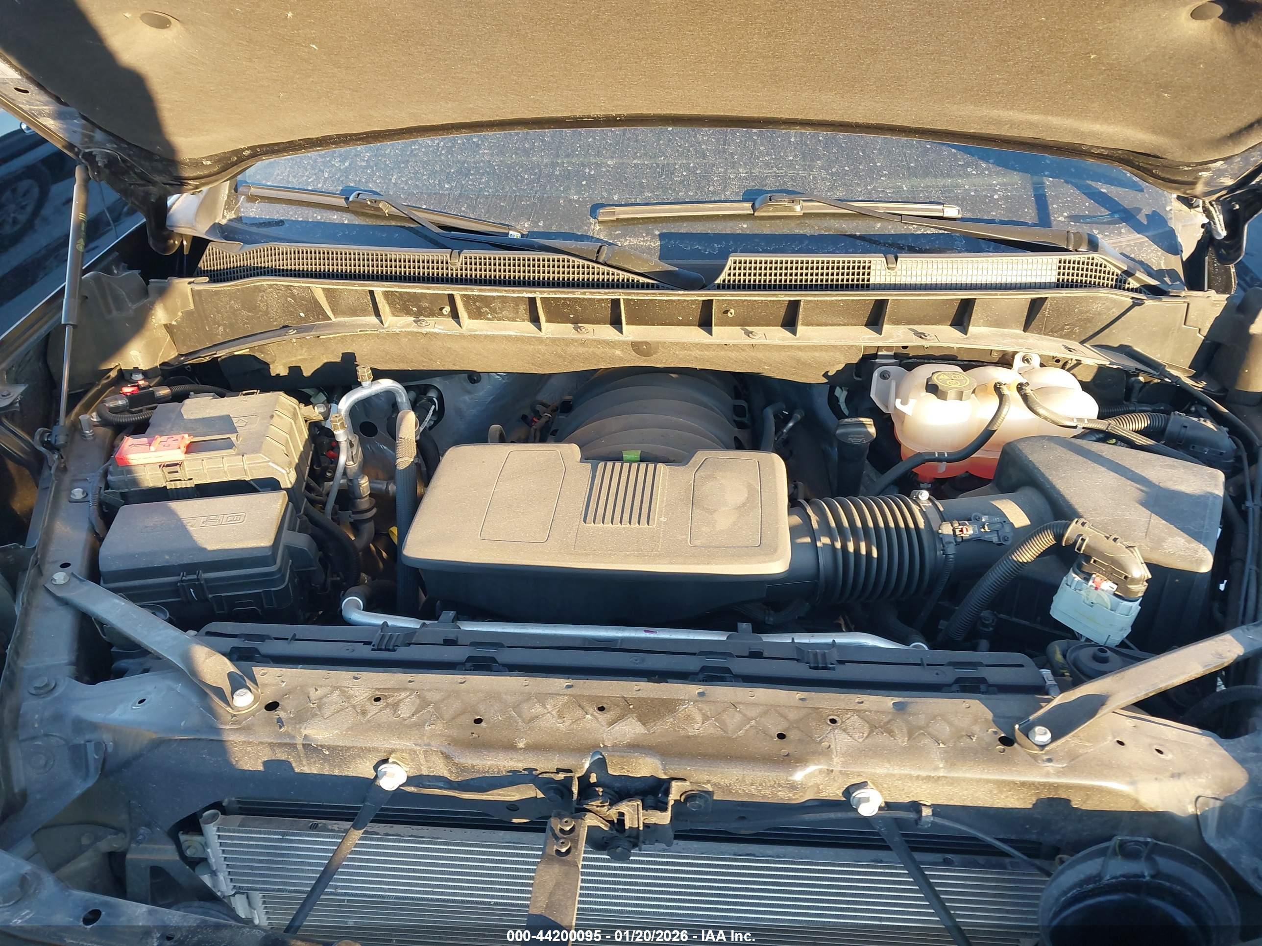 CHEVROLET SILVERADO image 10