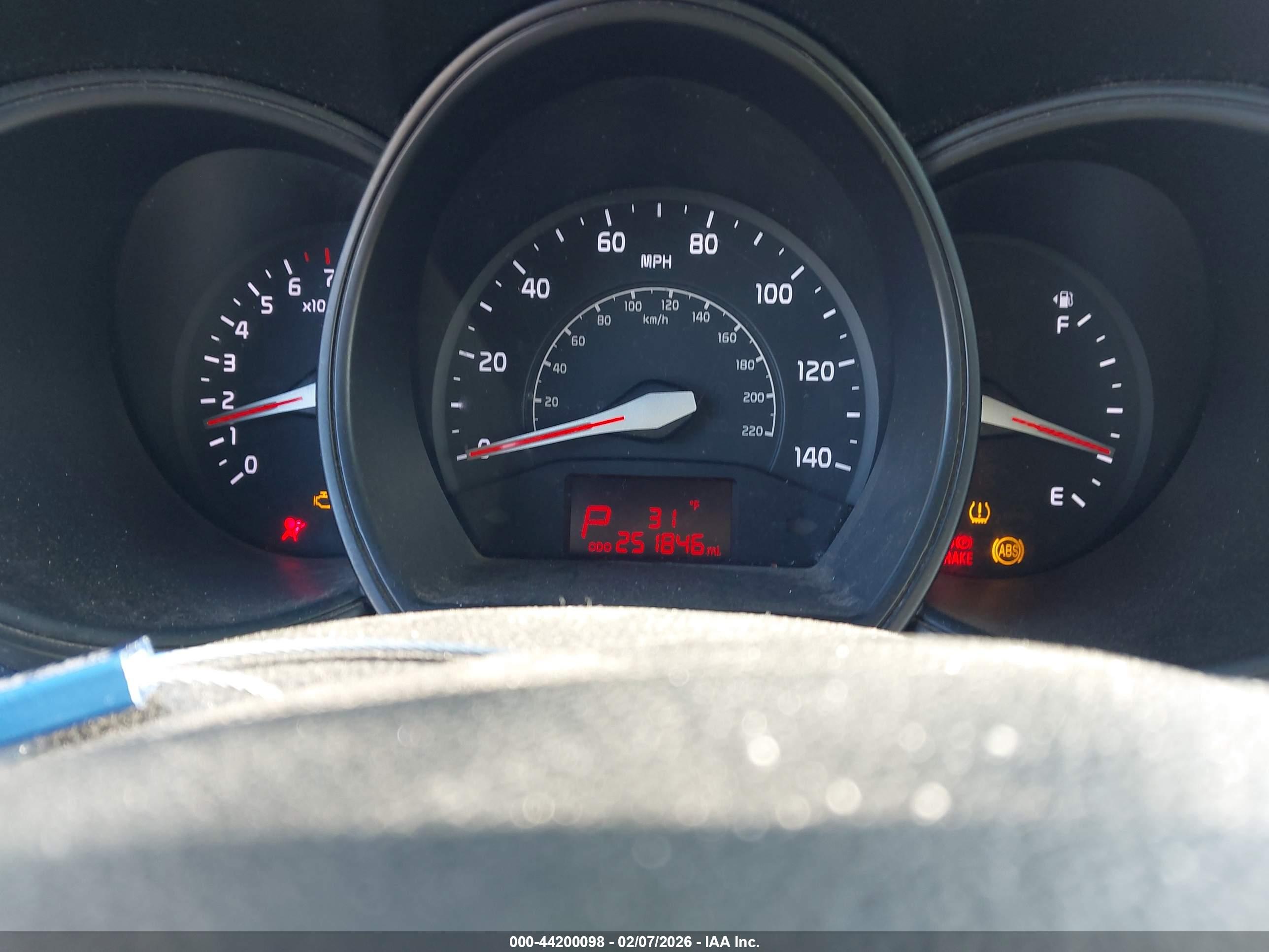 KIA RIO image 7
