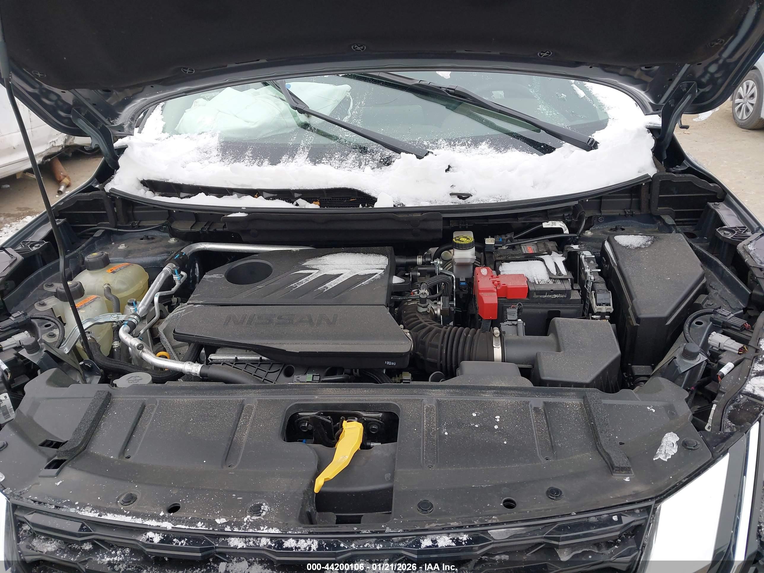 NISSAN ROGUE image 10