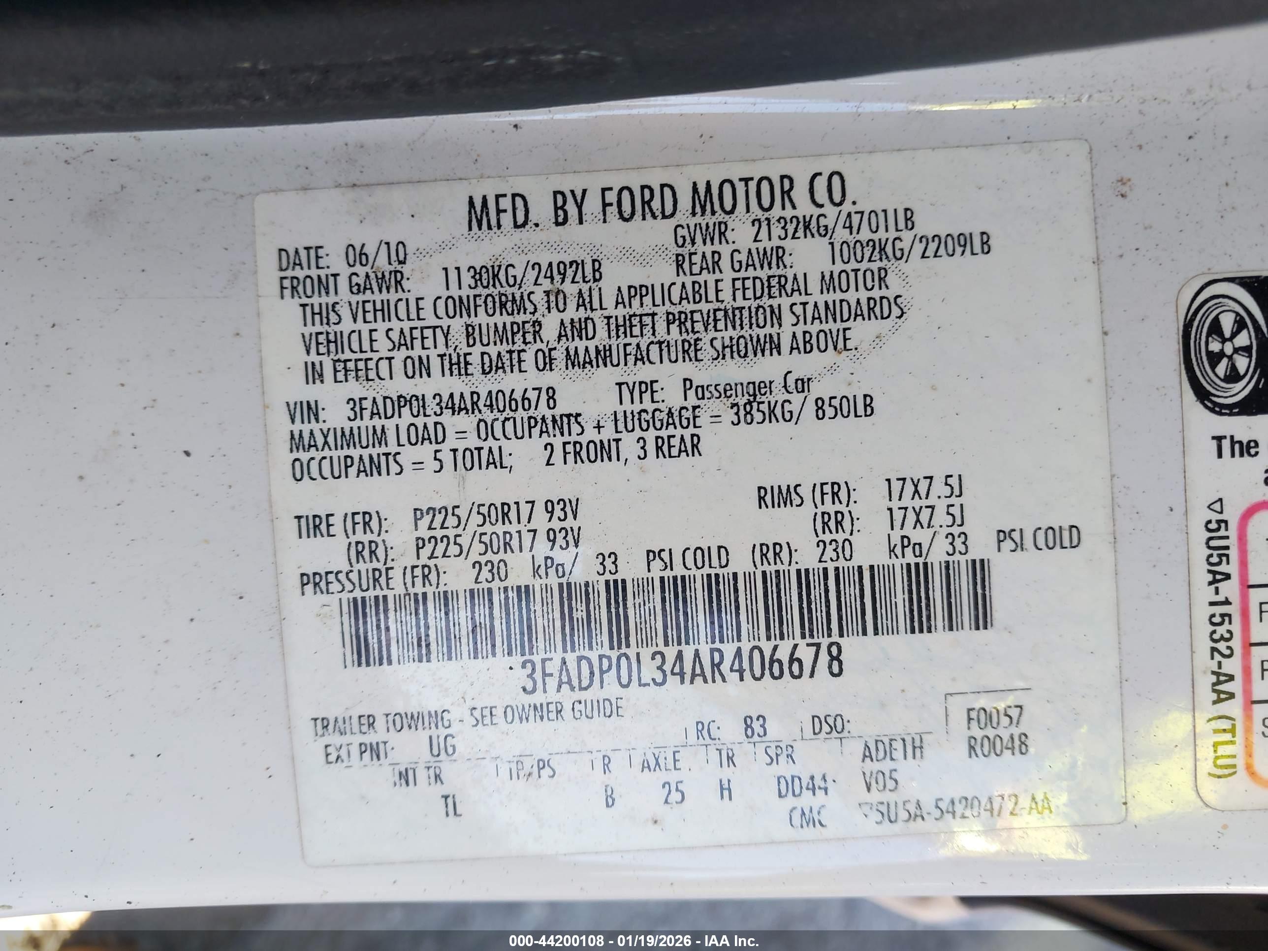 FORD FUSION image 9