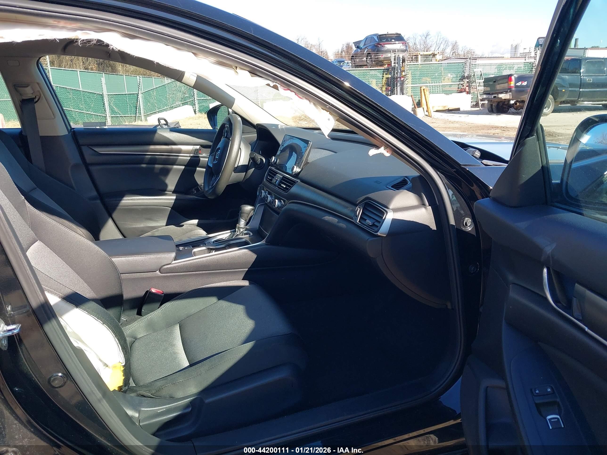HONDA ACCORD image 5