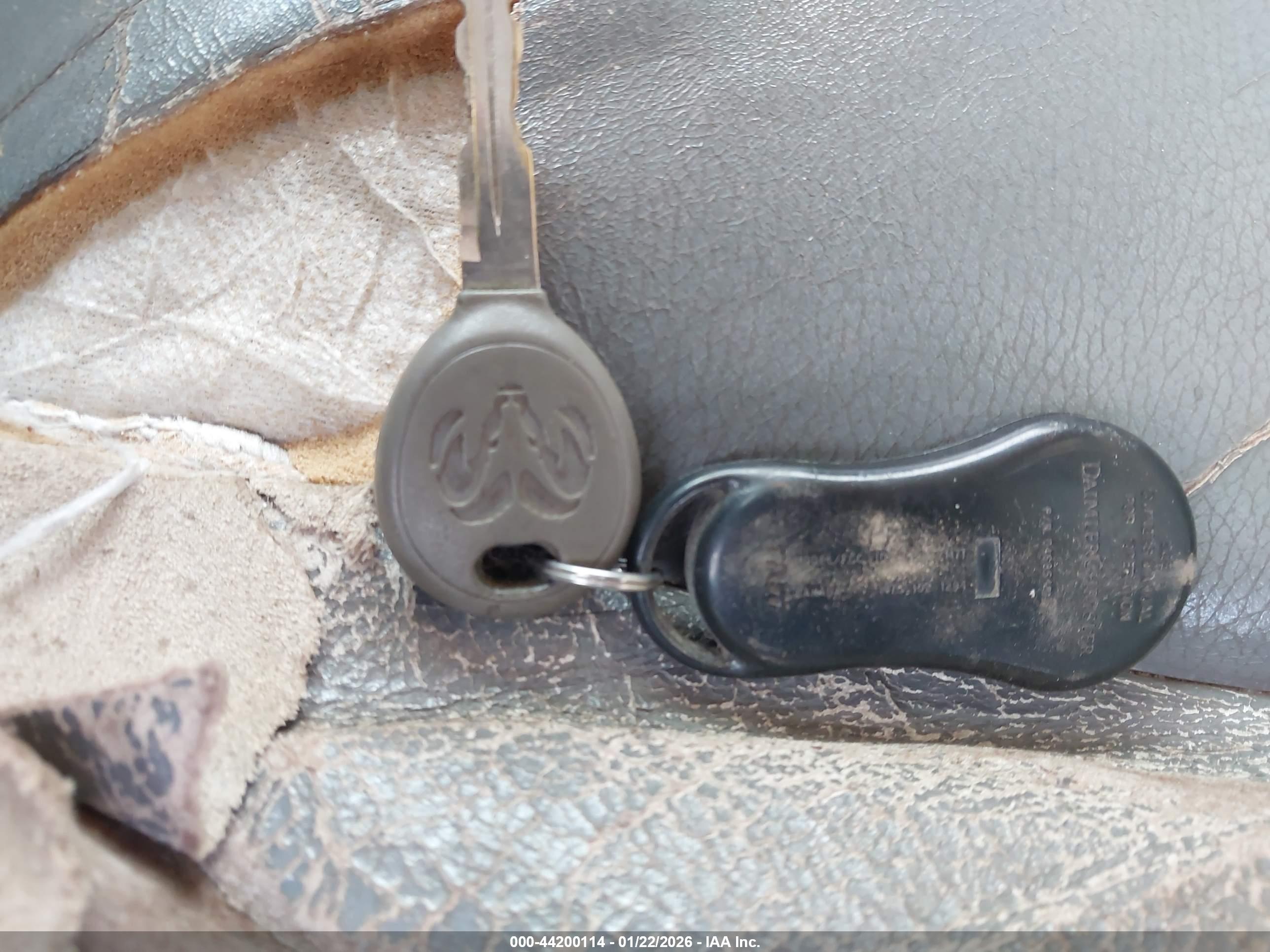 DODGE RAM image 11