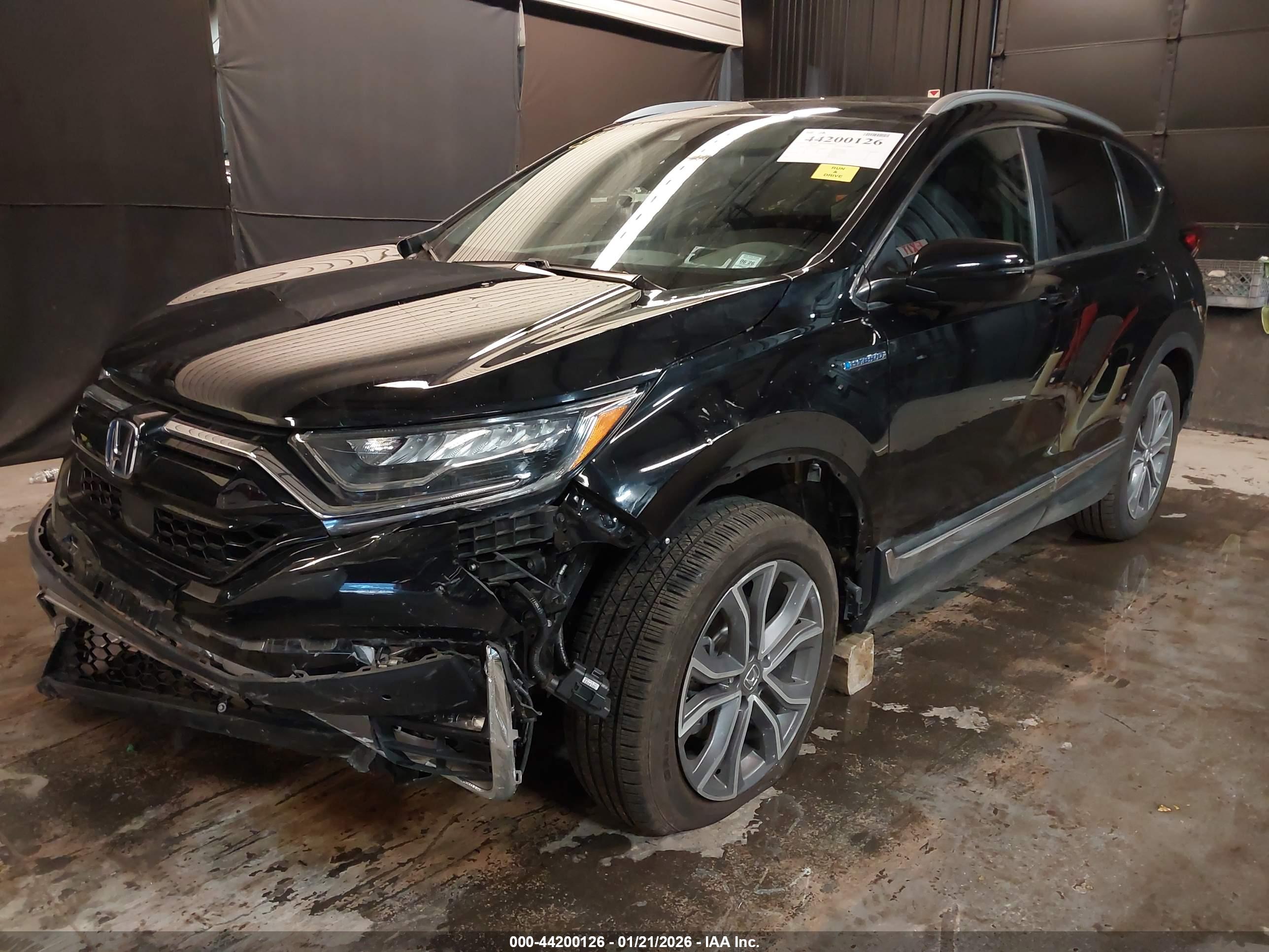 HONDA CR-V image 2