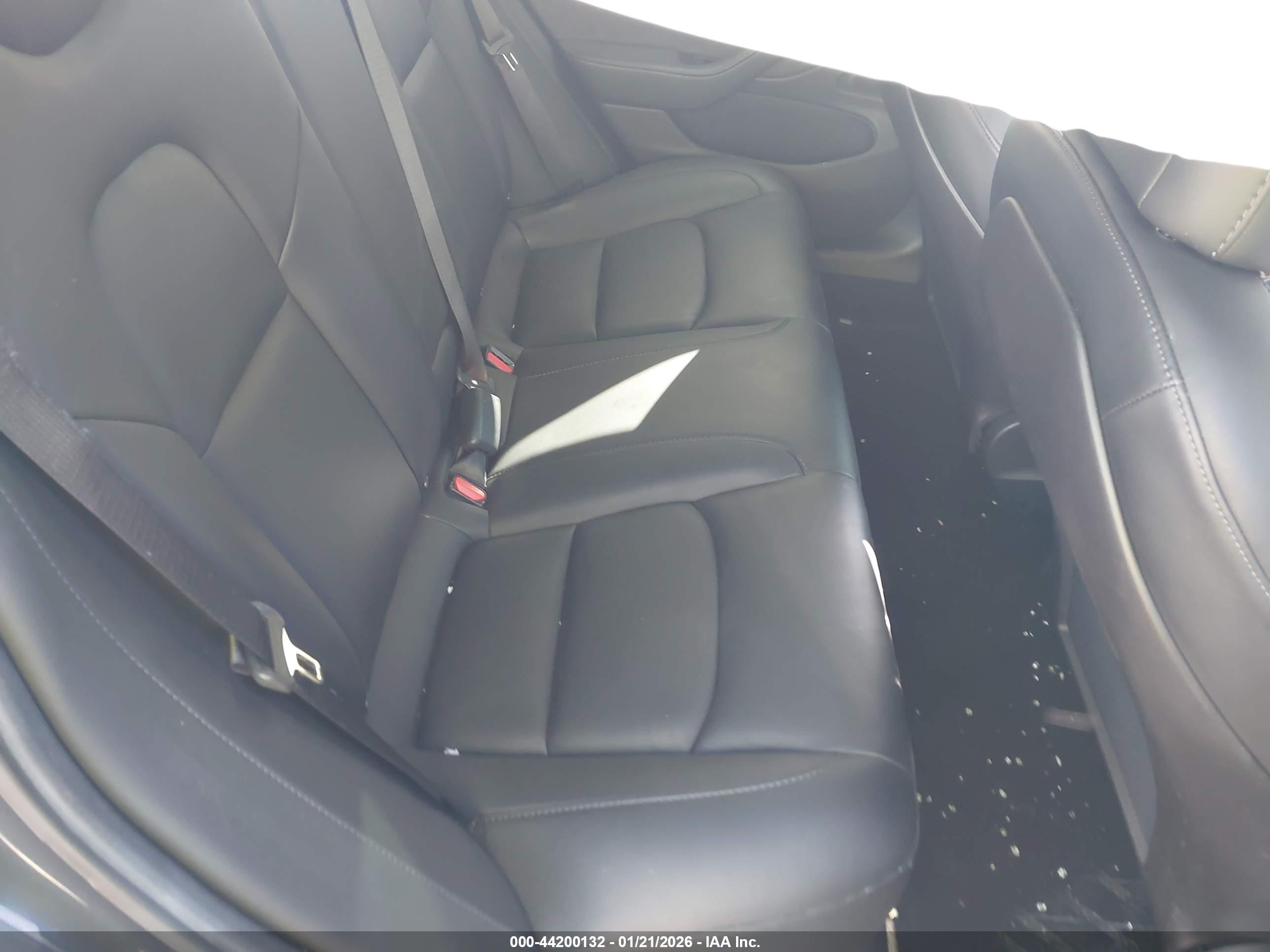 TESLA MODEL image 8