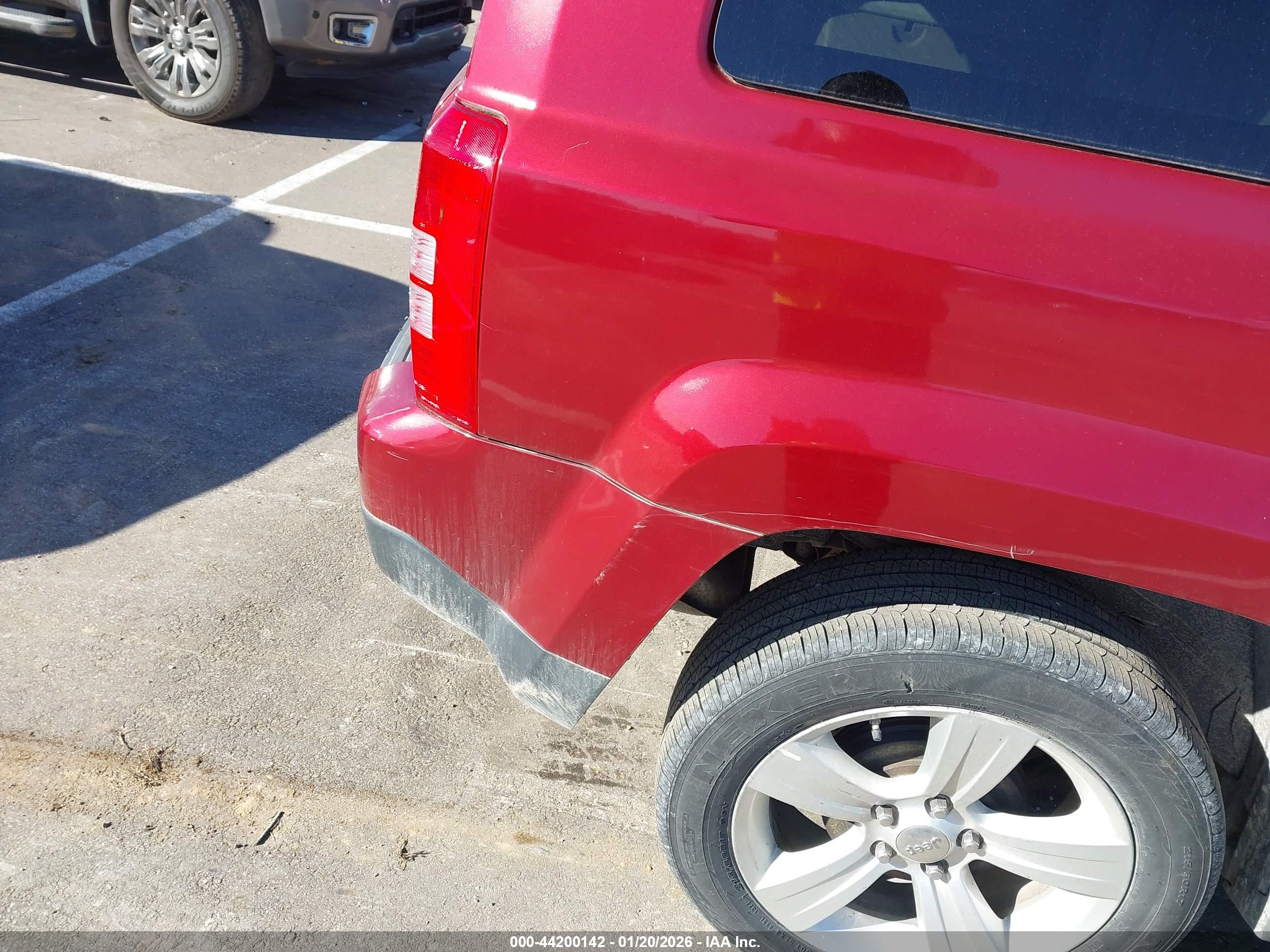 JEEP PATRIOT image 6