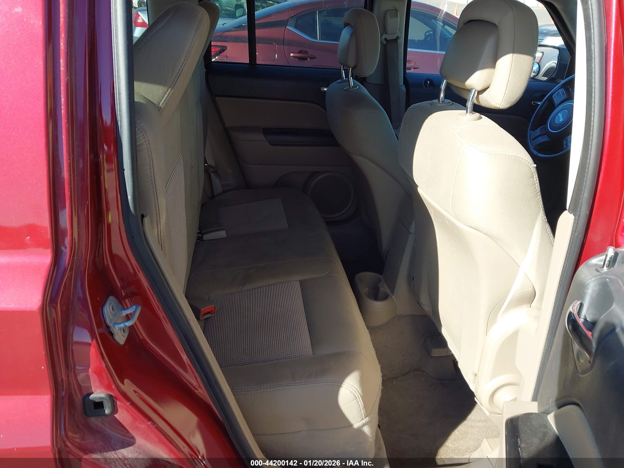 JEEP PATRIOT image 8