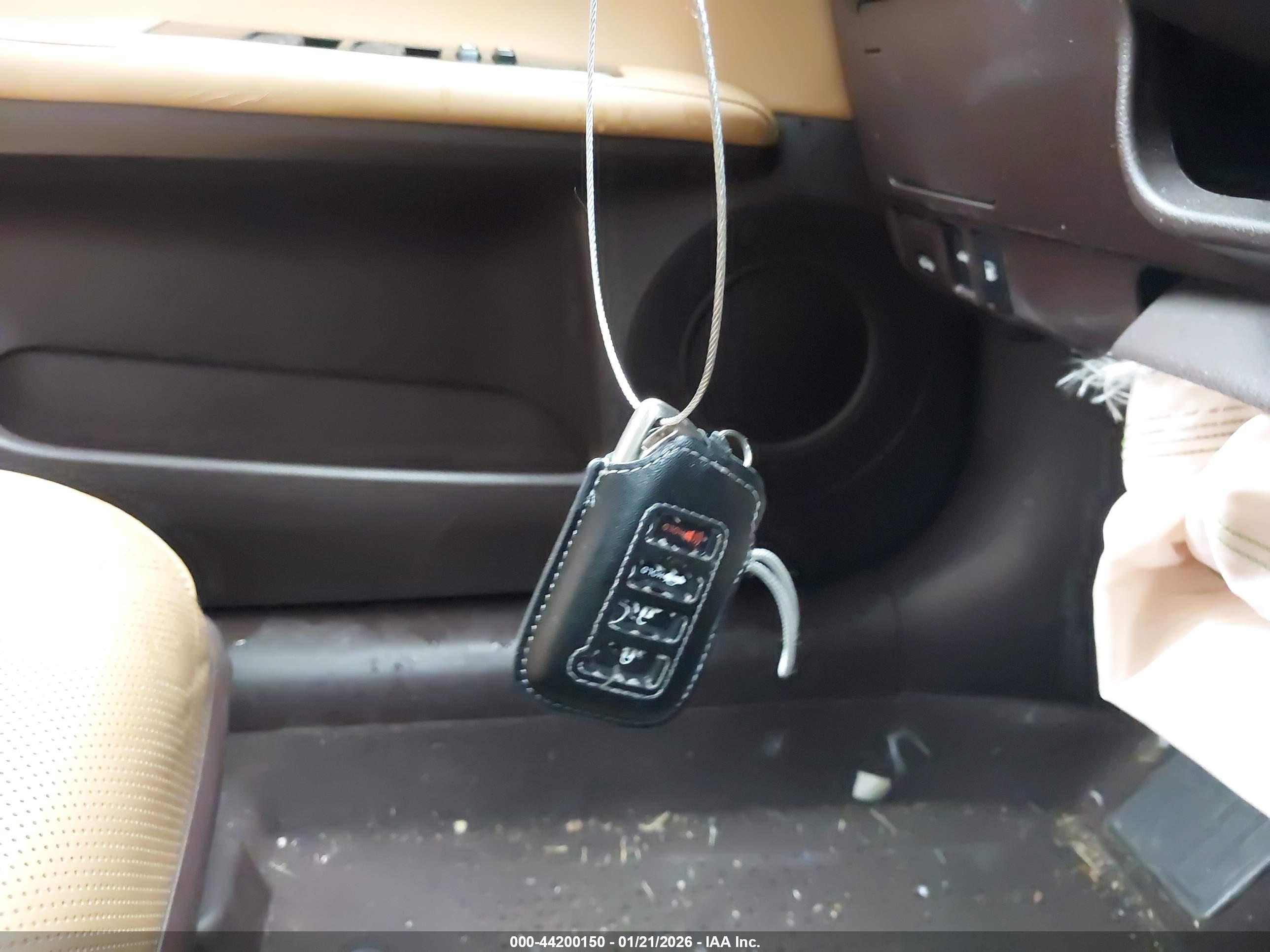 LEXUS ES image 11