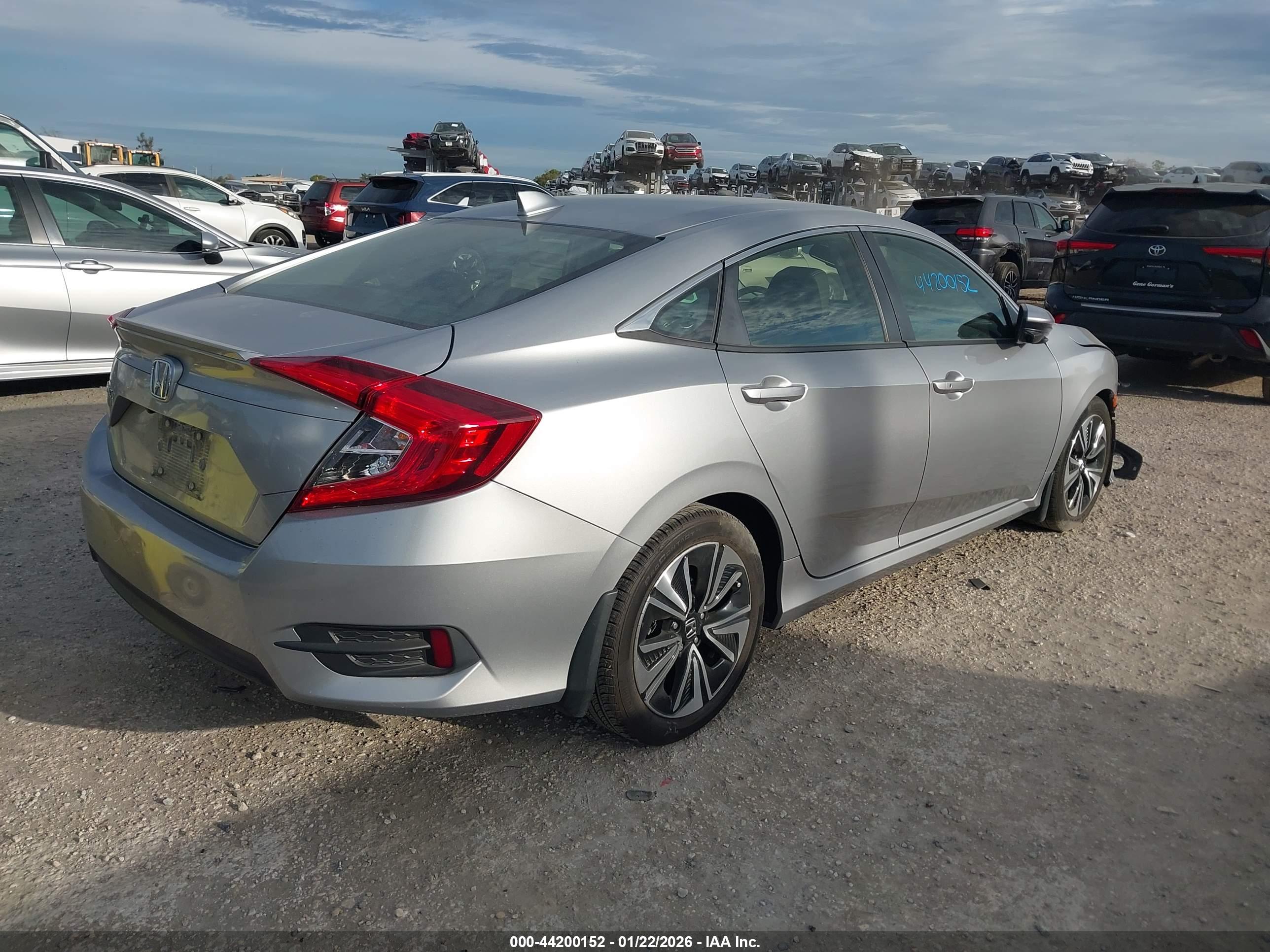 HONDA CIVIC image 4