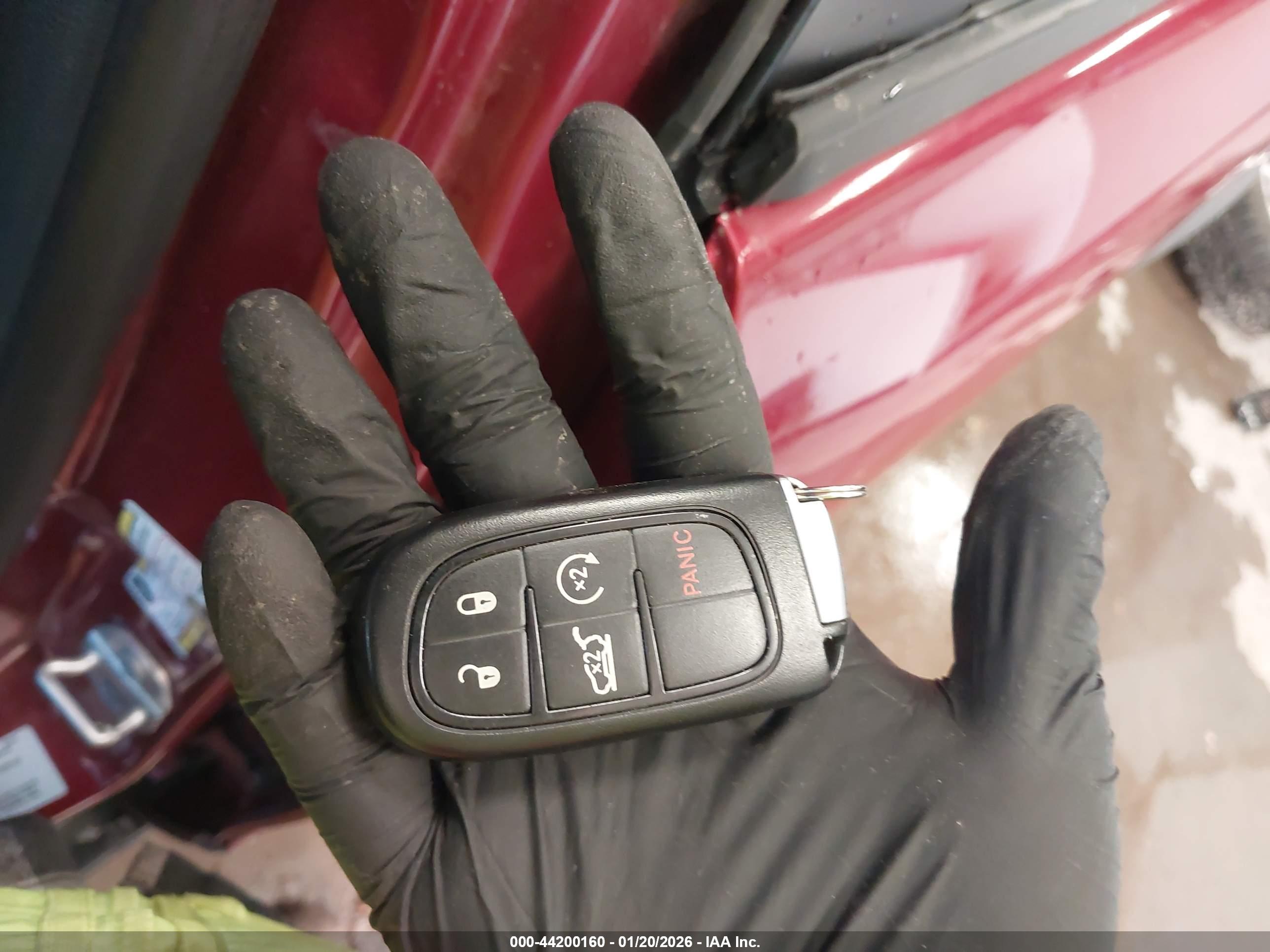 JEEP CHEROKEE image 11