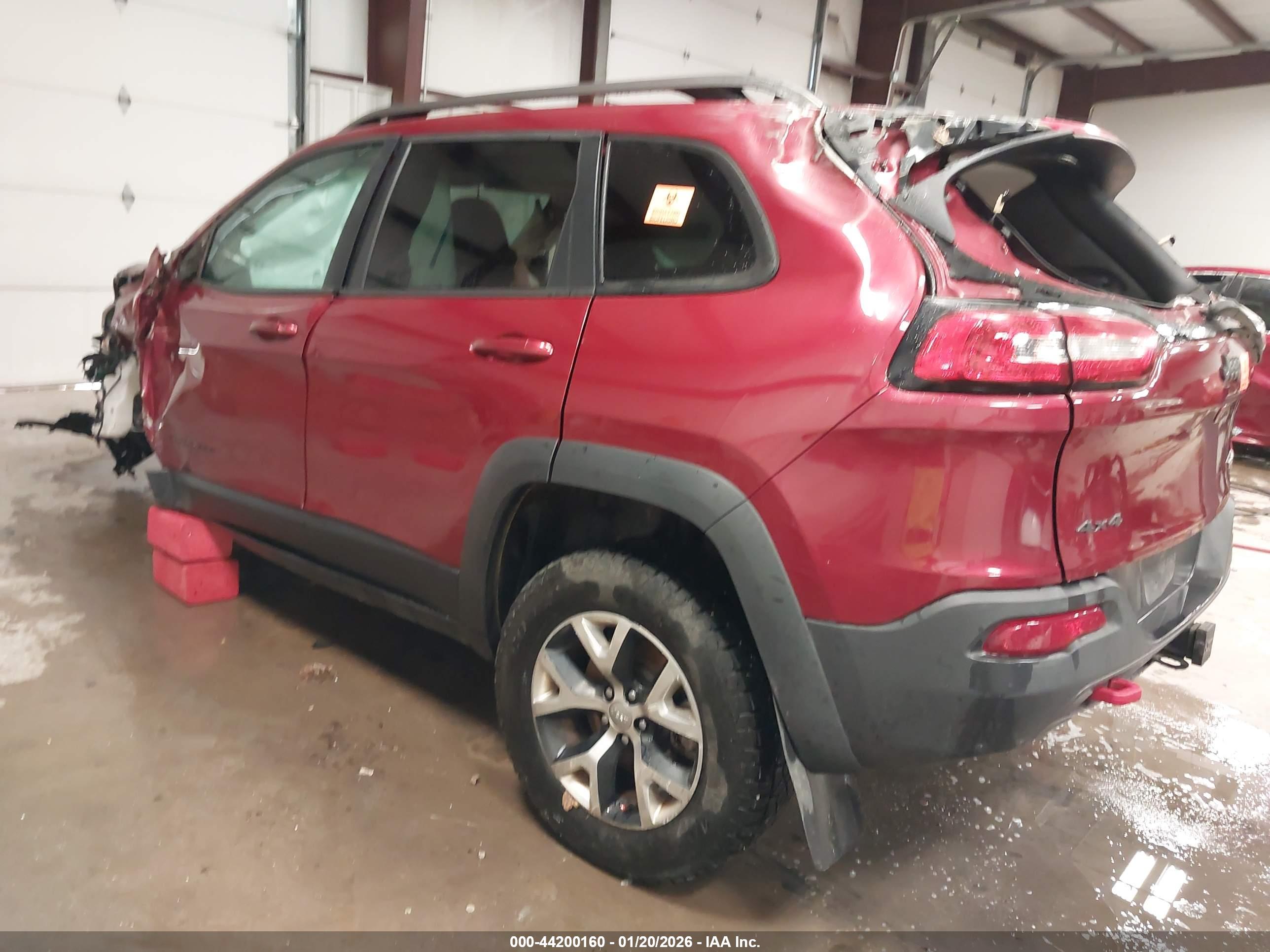 JEEP CHEROKEE image 3