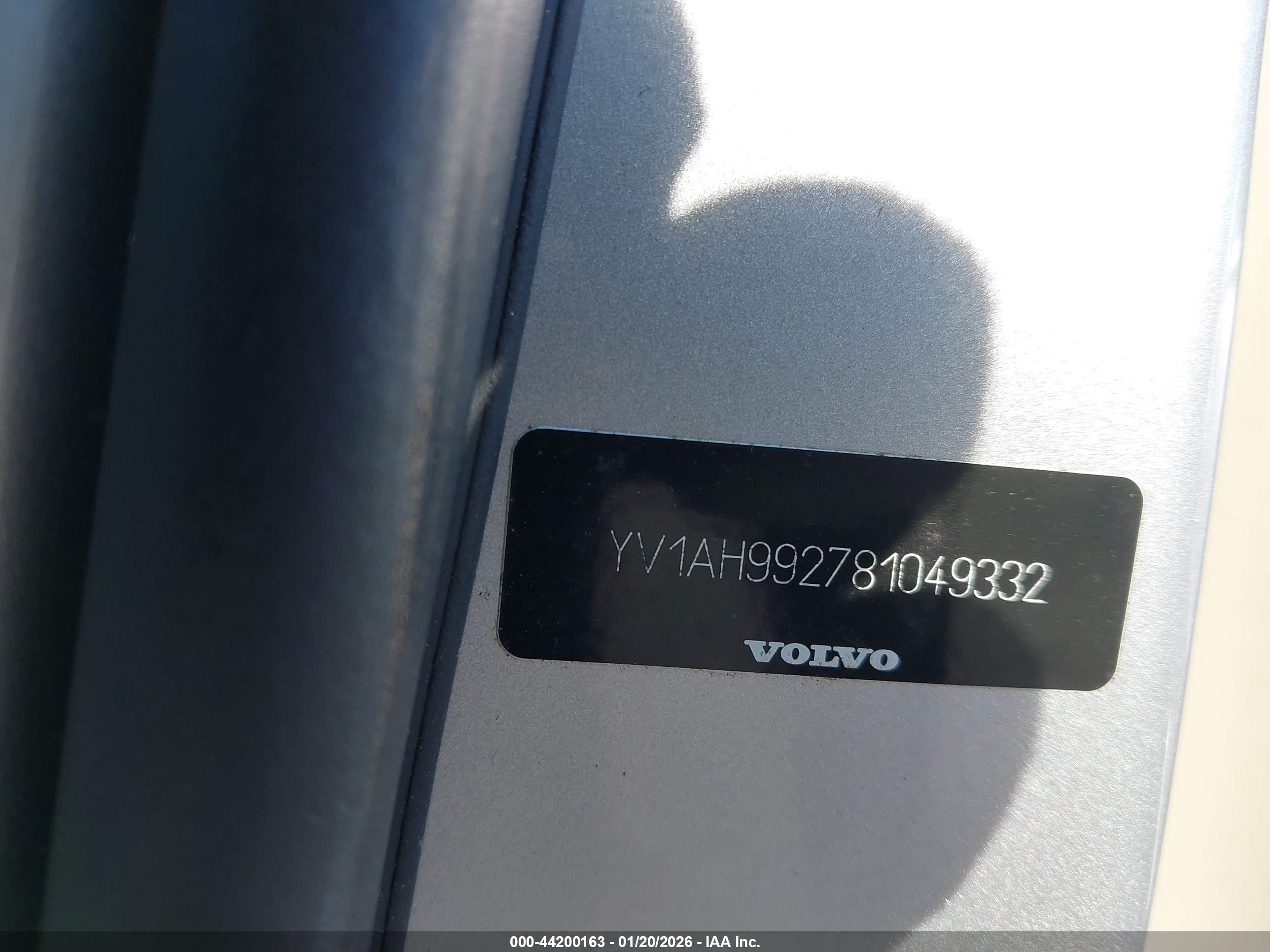 VOLVO S80 image 9