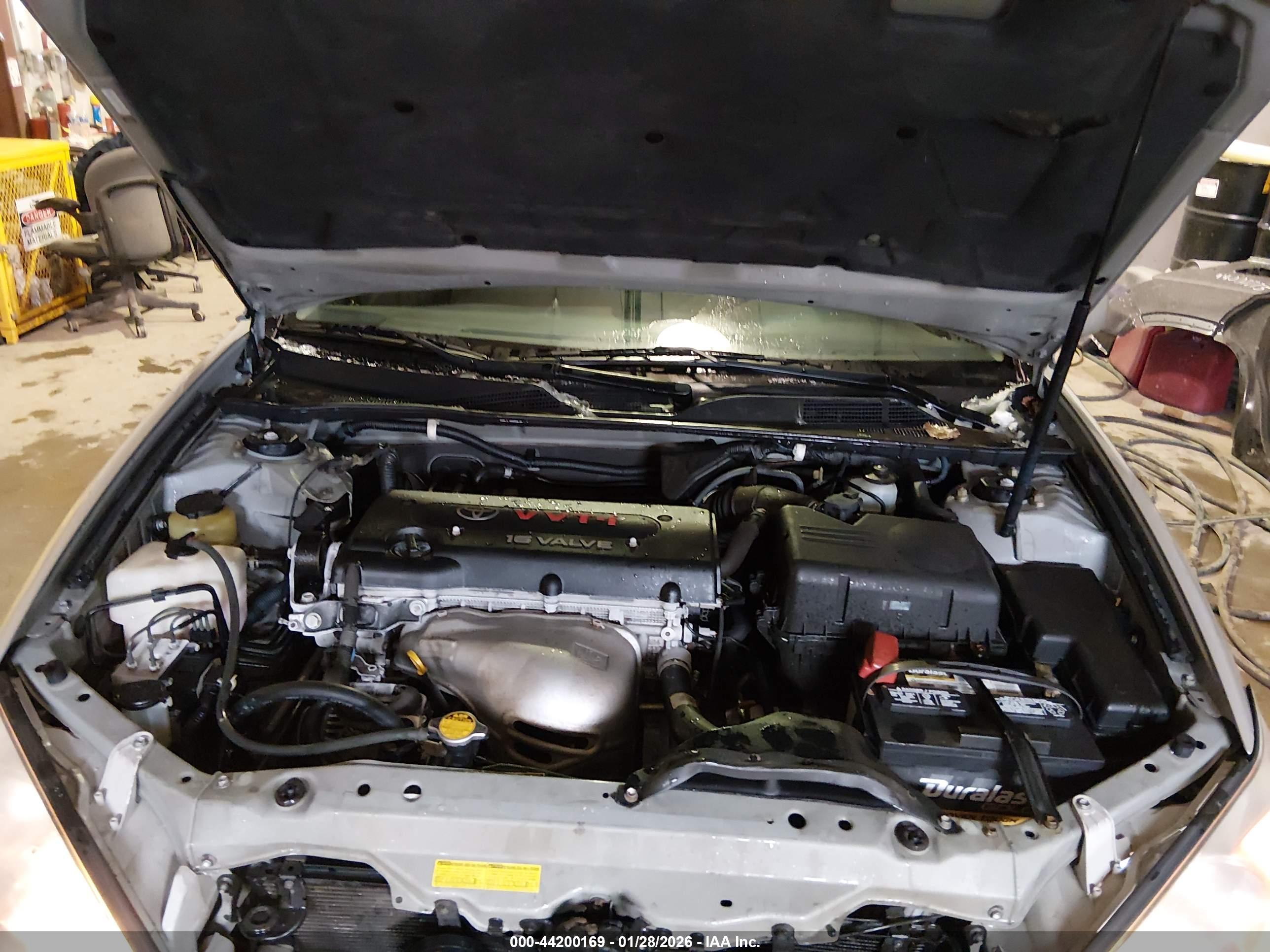 TOYOTA CAMRY image 10