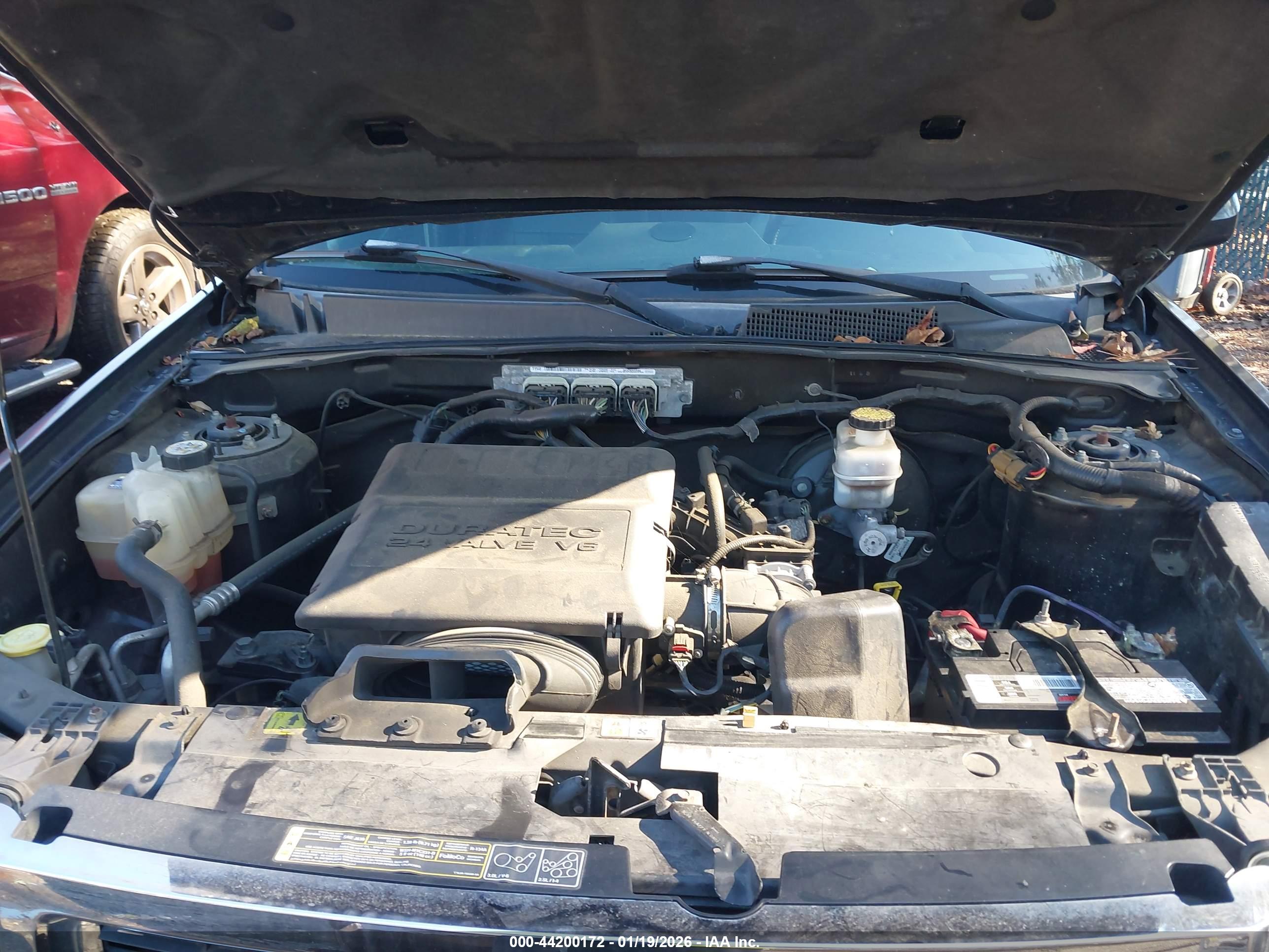 FORD ESCAPE image 10