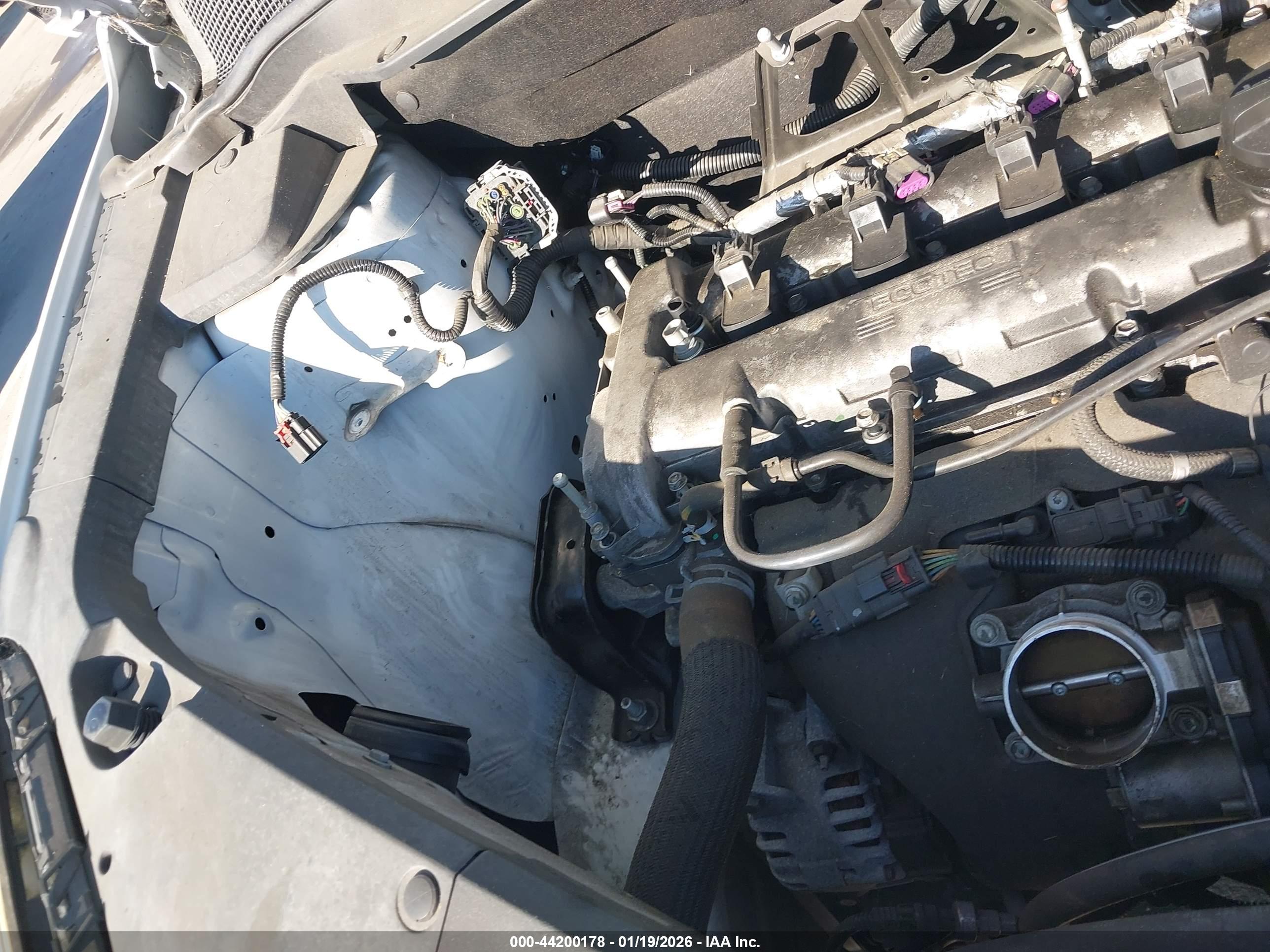 CHEVROLET EQUINOX image 6