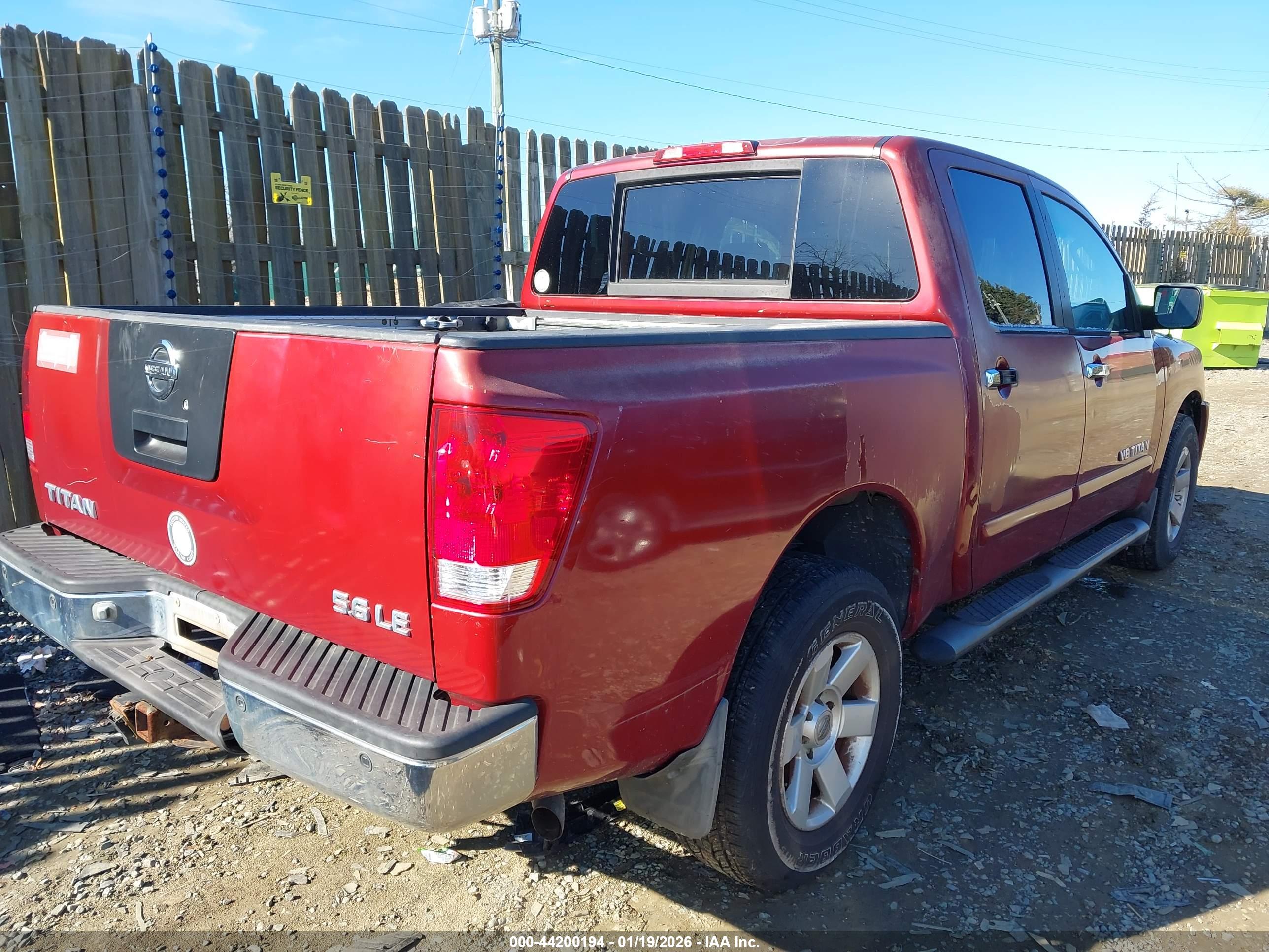 NISSAN TITAN image 4