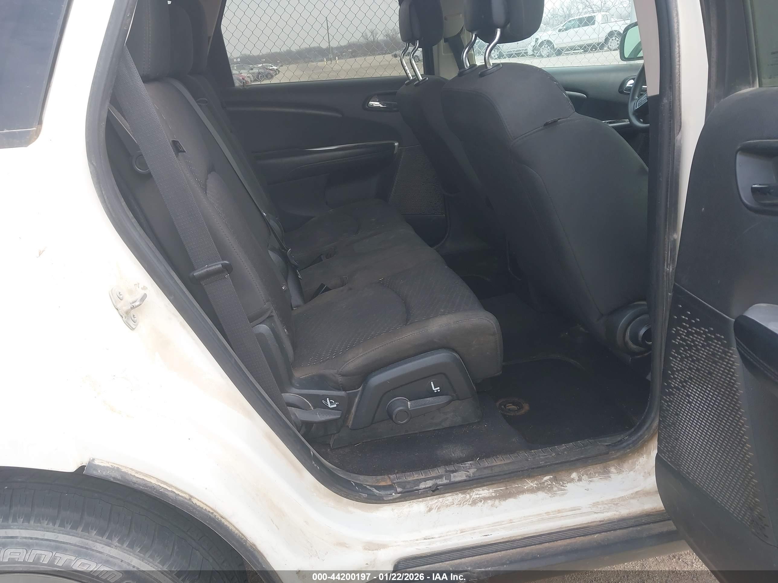 DODGE JOURNEY image 8