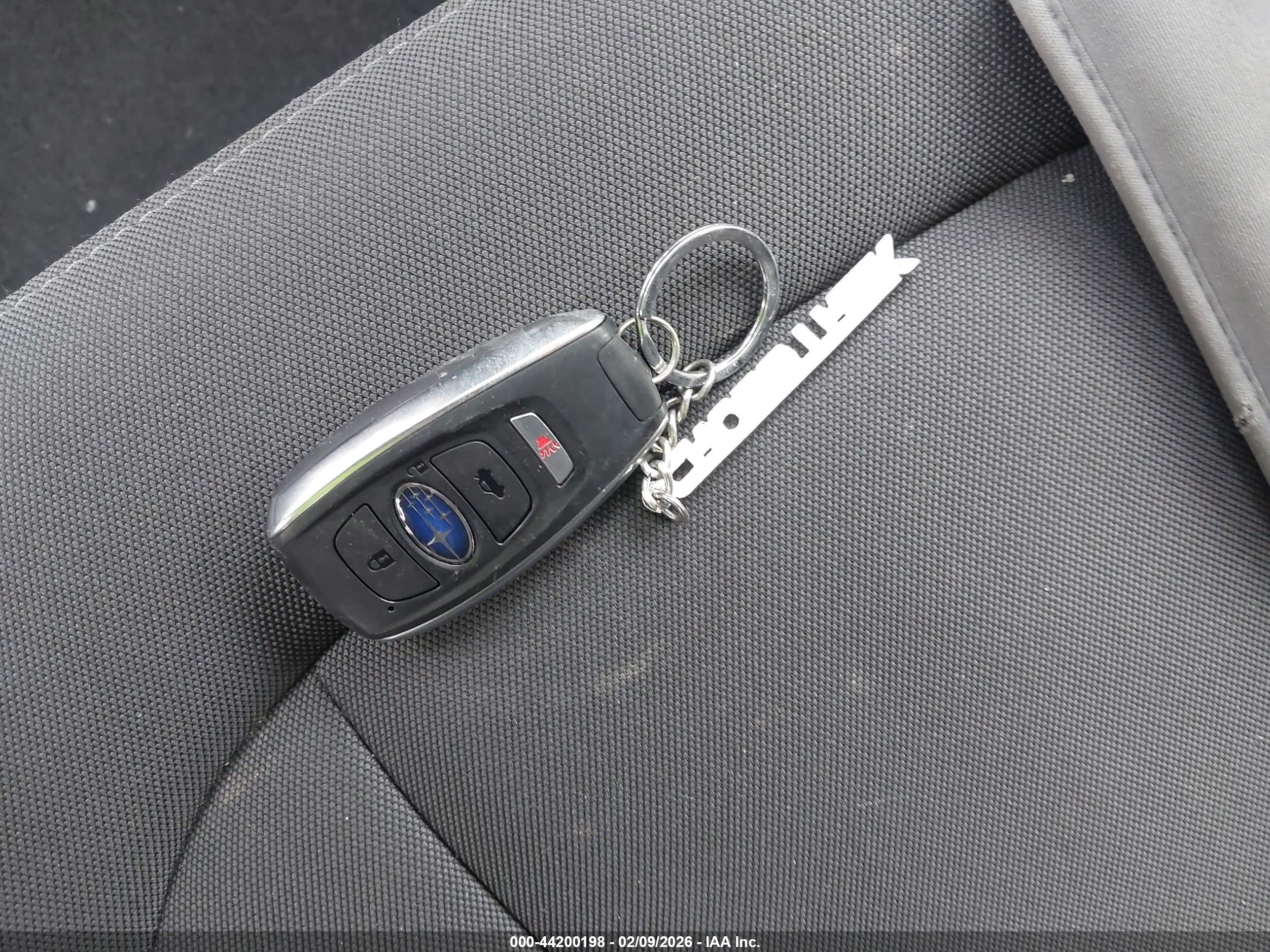 SUBARU CROSSTREK image 11