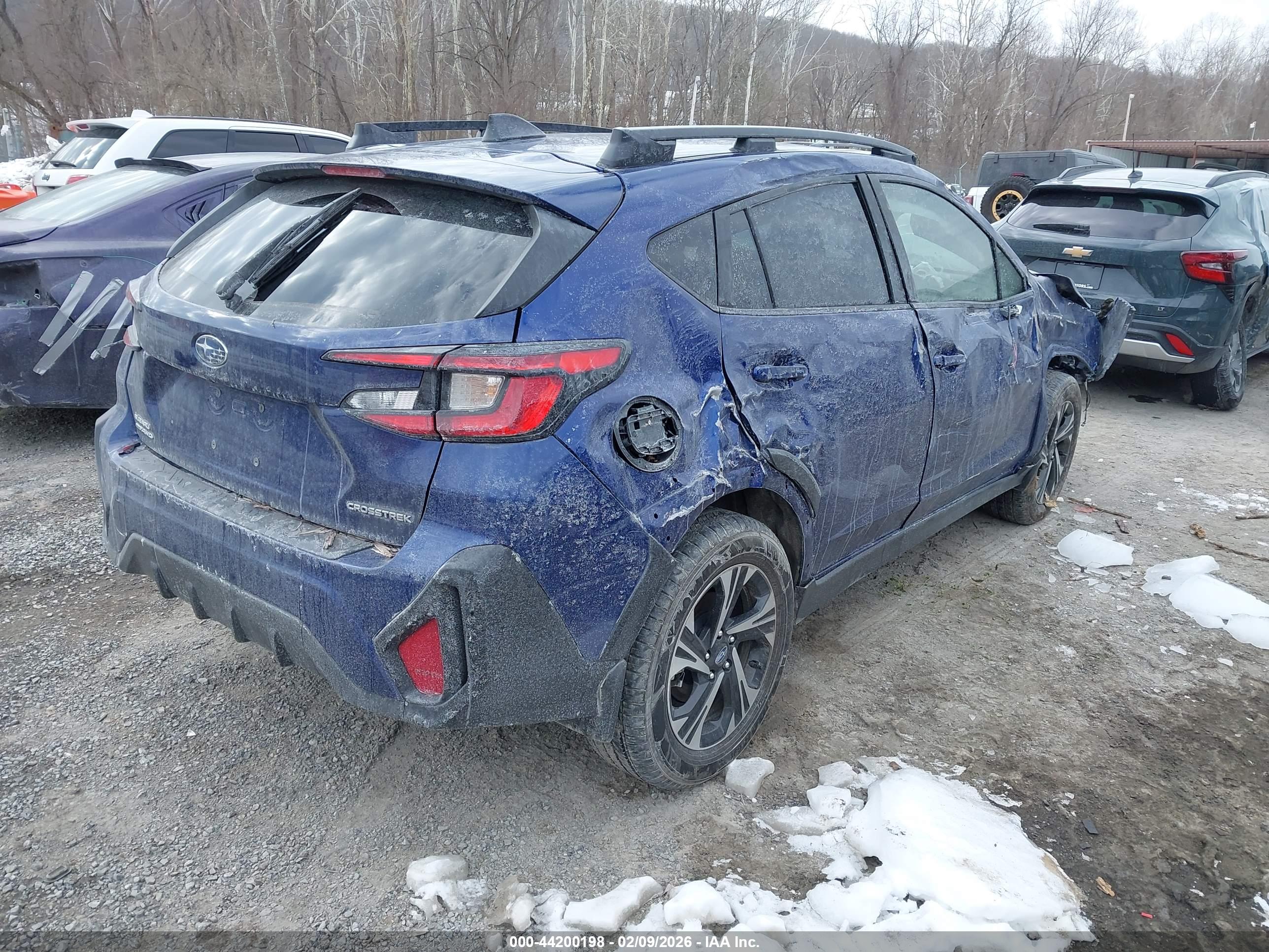 SUBARU CROSSTREK image 4