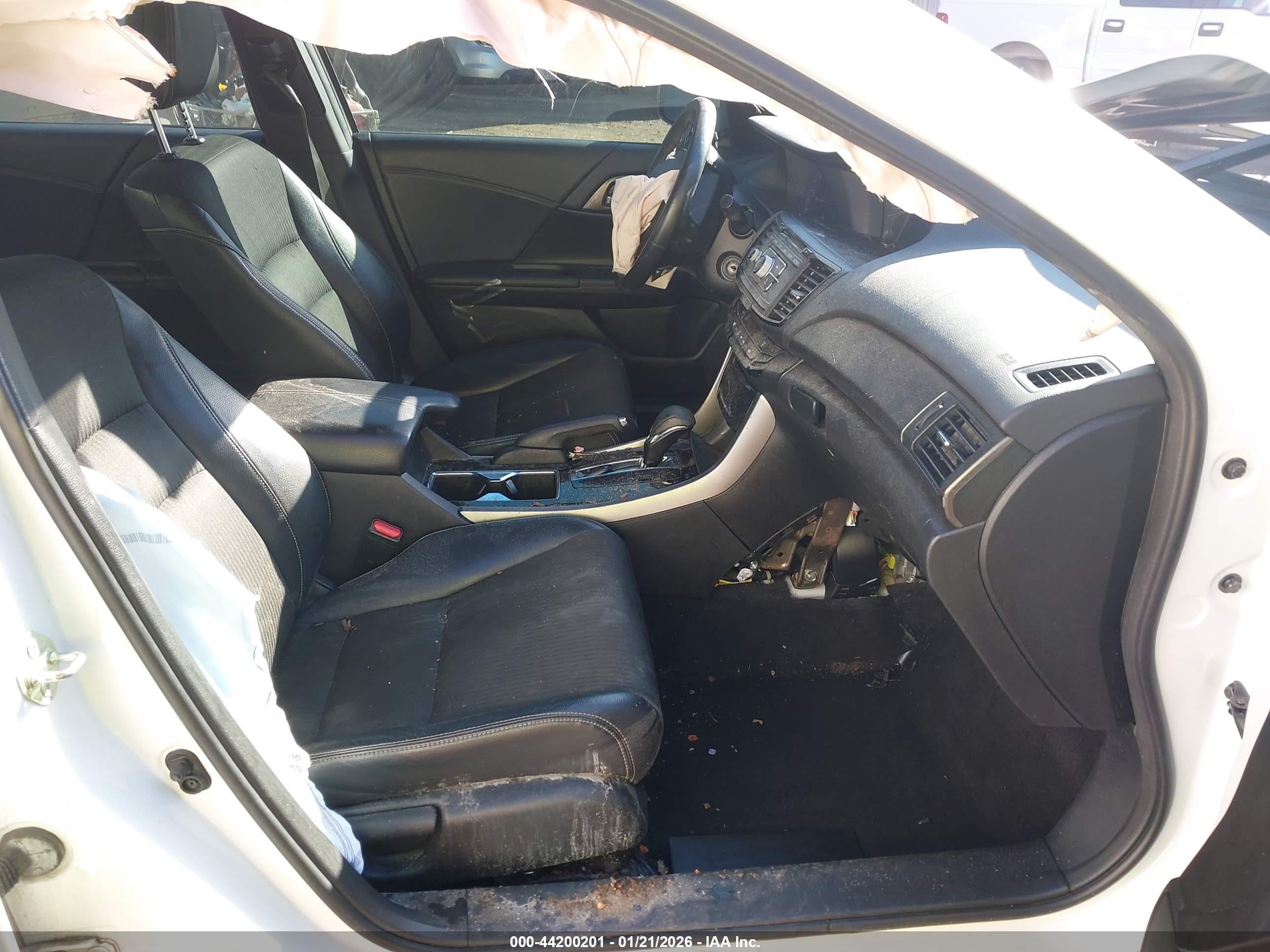 HONDA ACCORD image 5