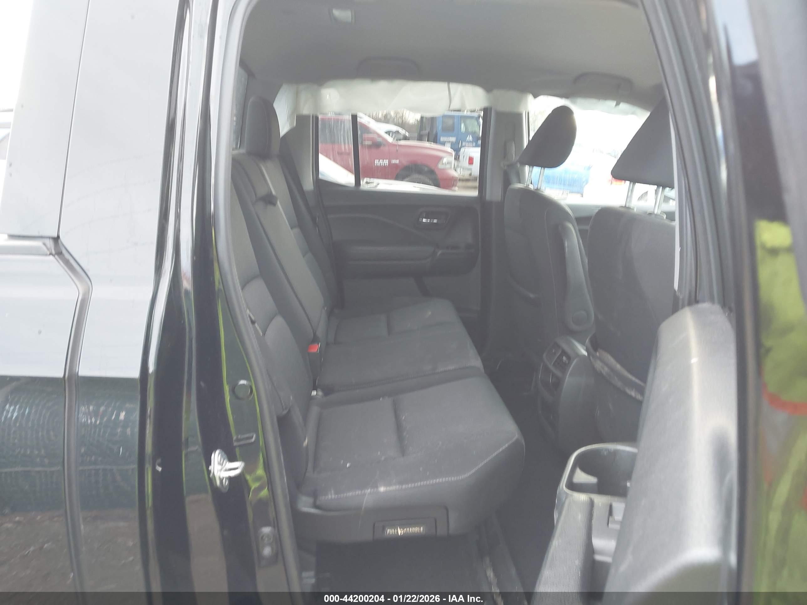 HONDA RIDGELINE image 8