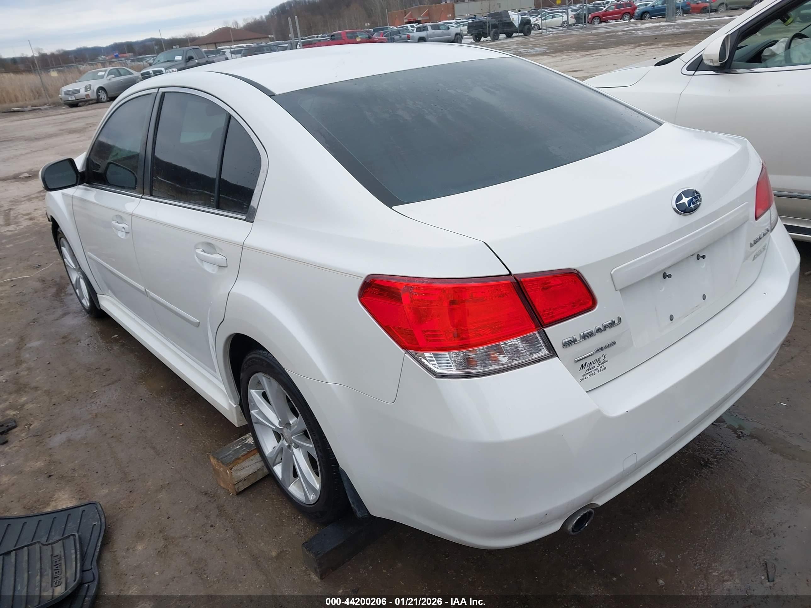 SUBARU LEGACY image 3