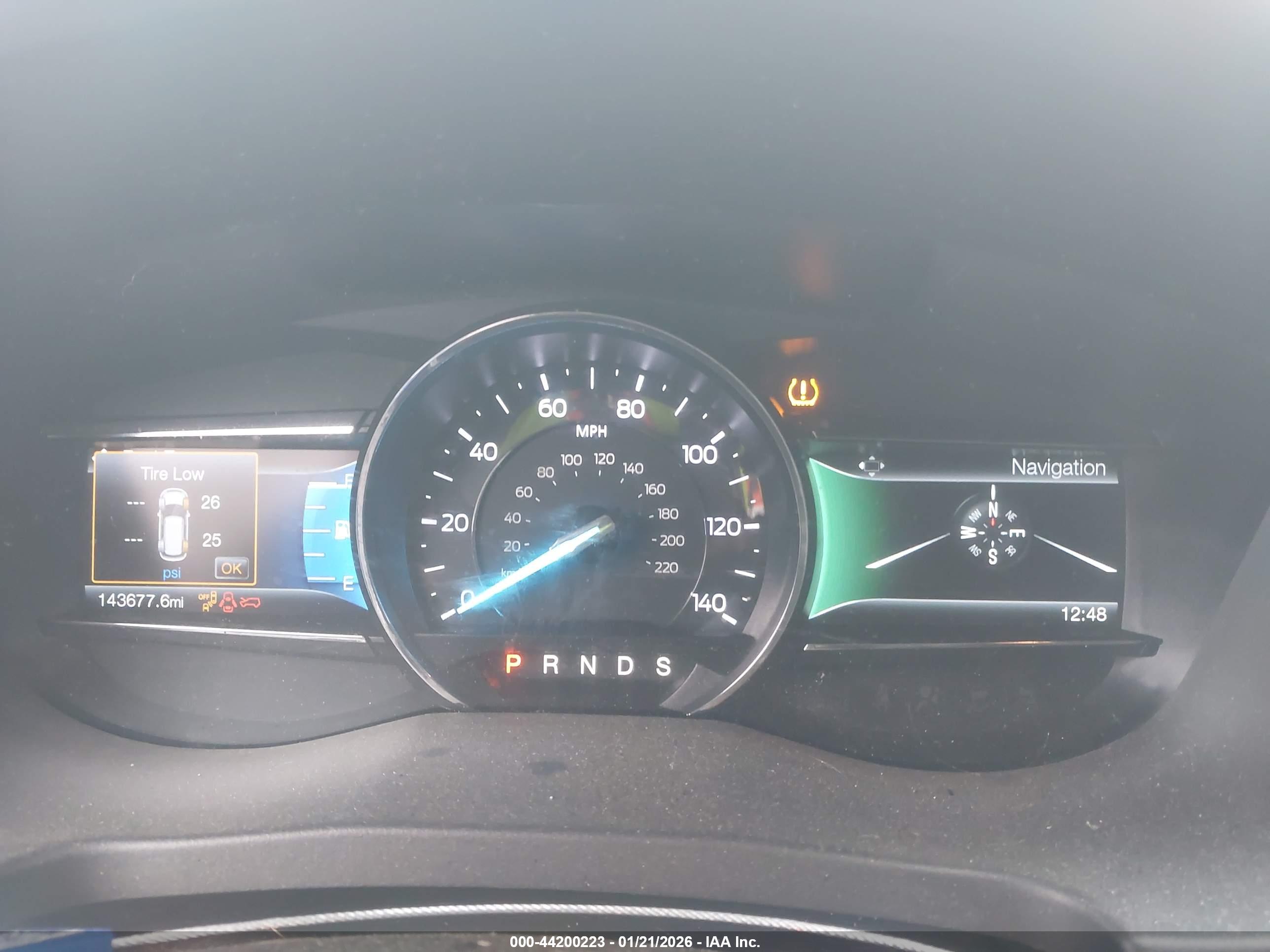 FORD EXPLORER image 7