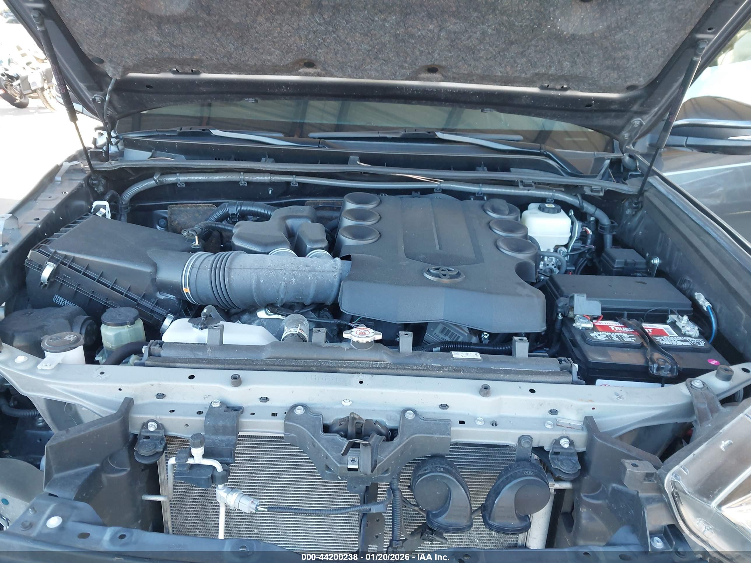TOYOTA 4RUNNER image 10