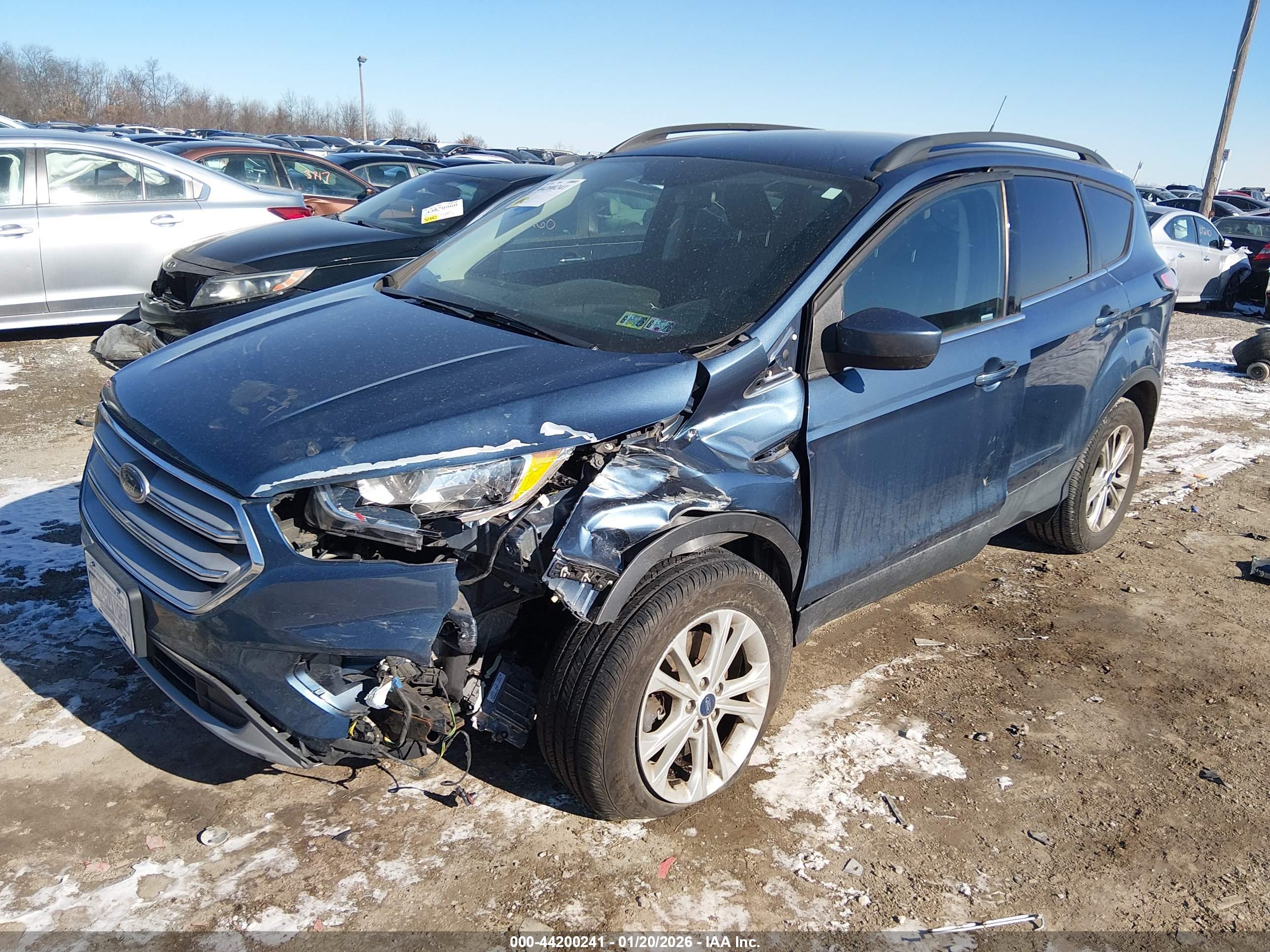FORD ESCAPE image 2