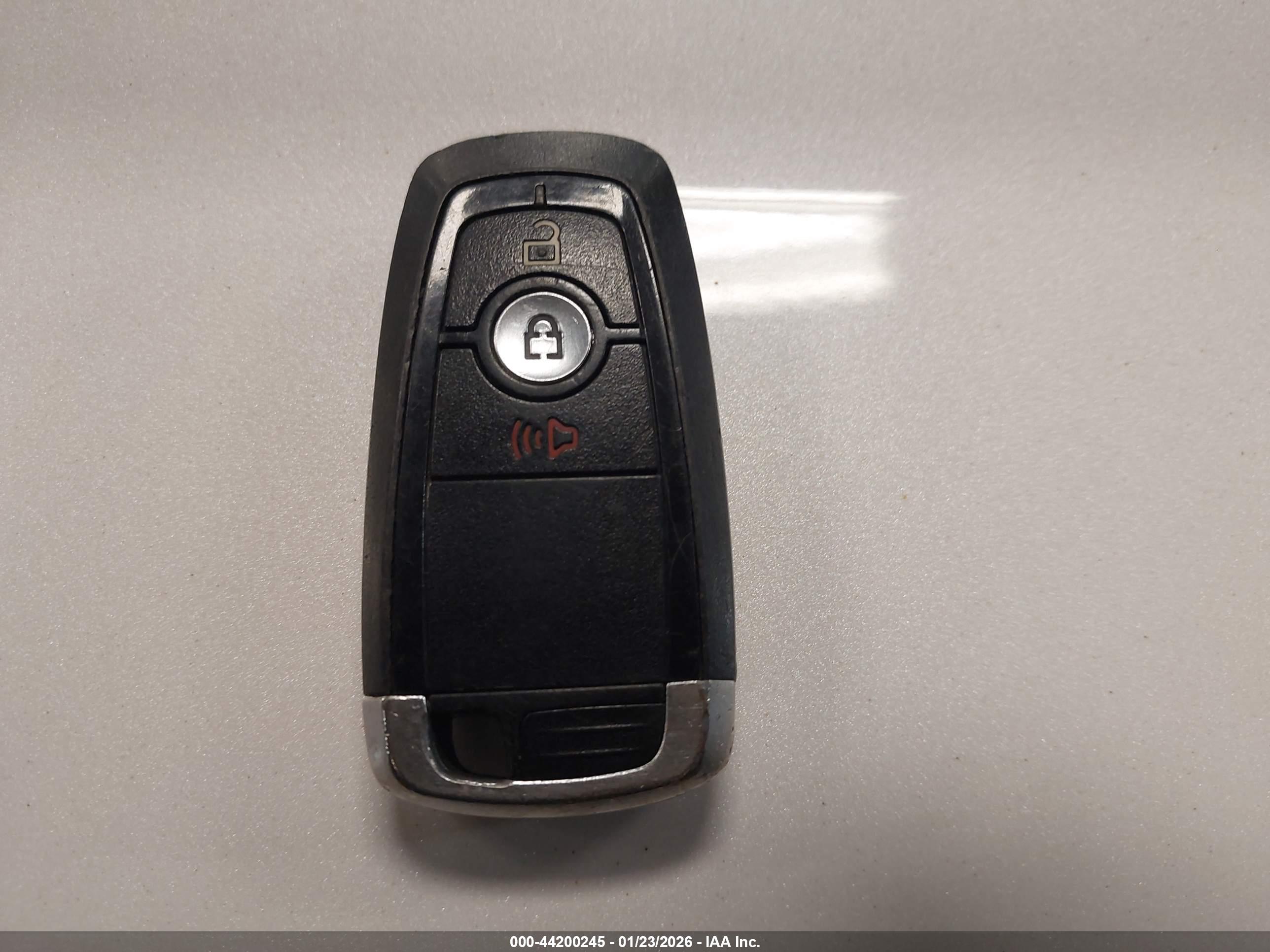 FORD EXPLORER image 11