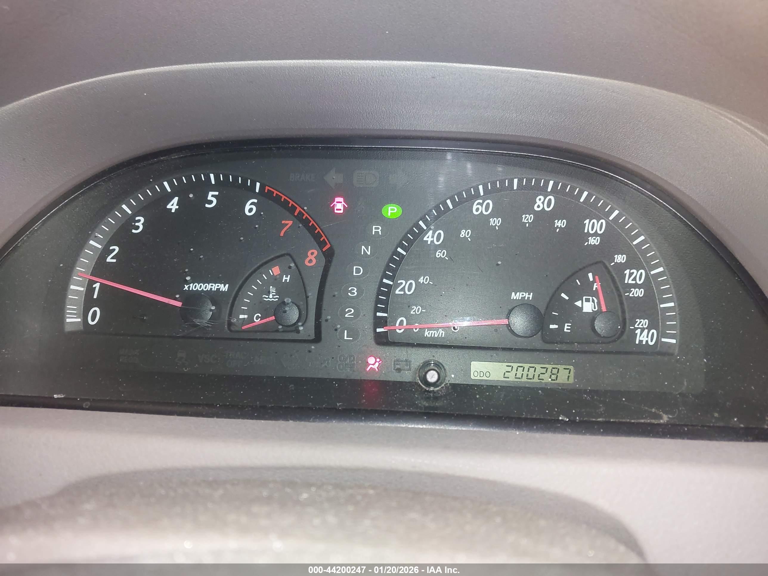 TOYOTA CAMRY image 7