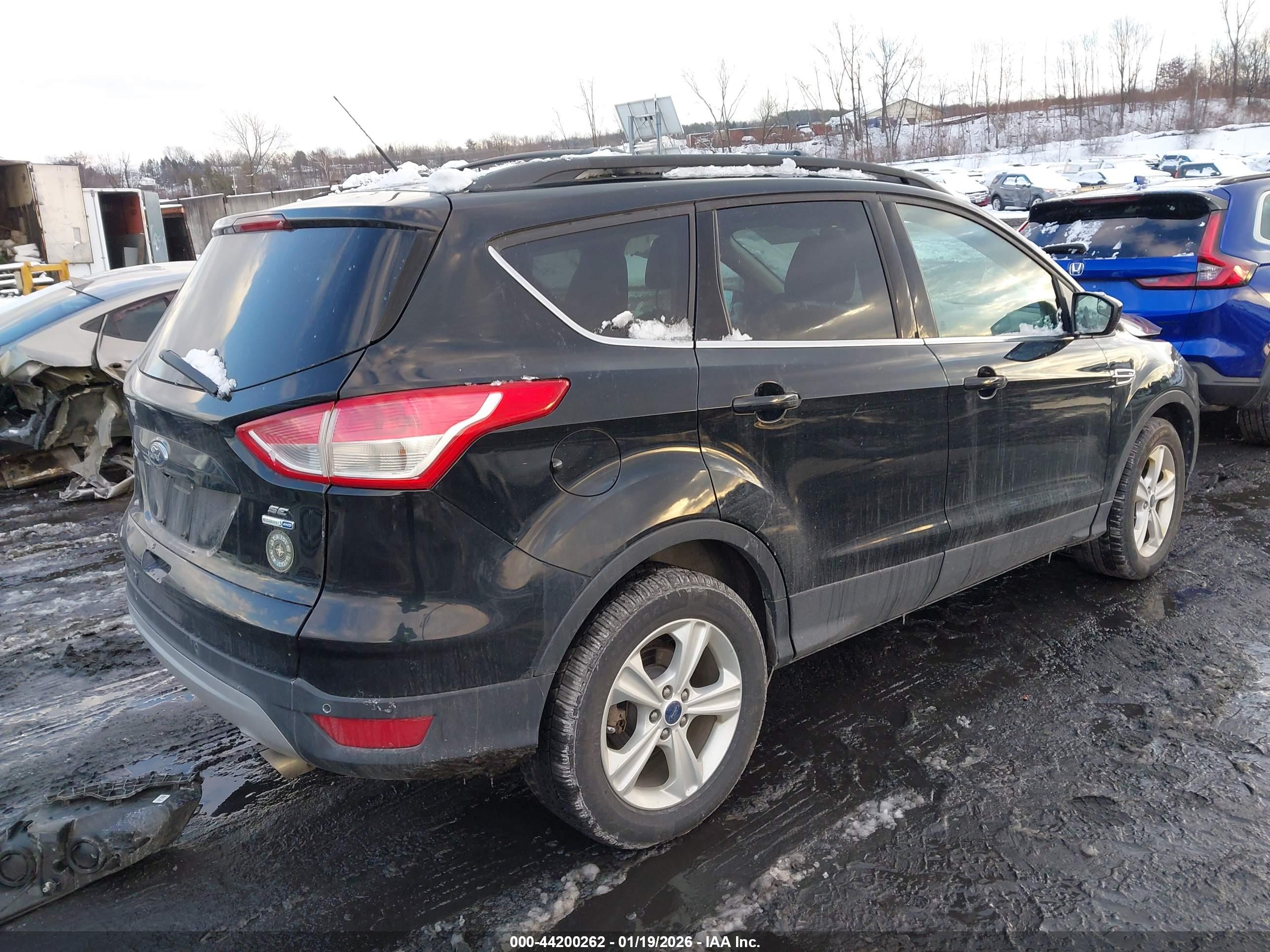 FORD ESCAPE image 4