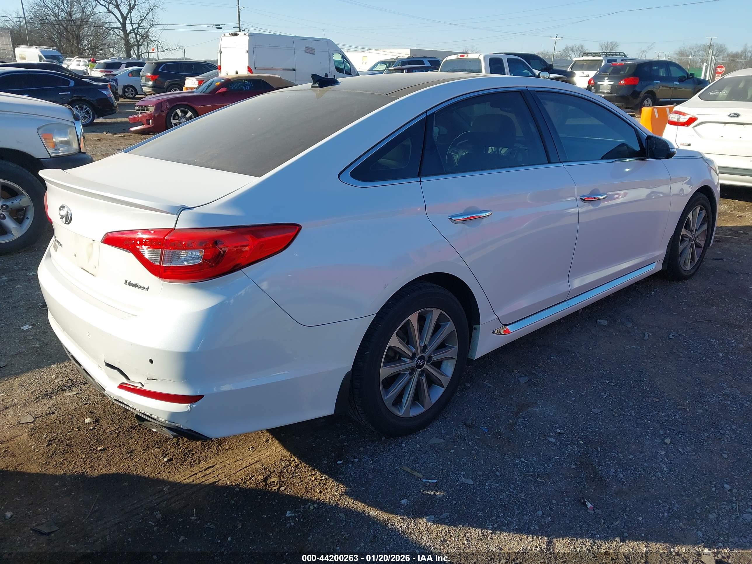 HYUNDAI SONATA image 4
