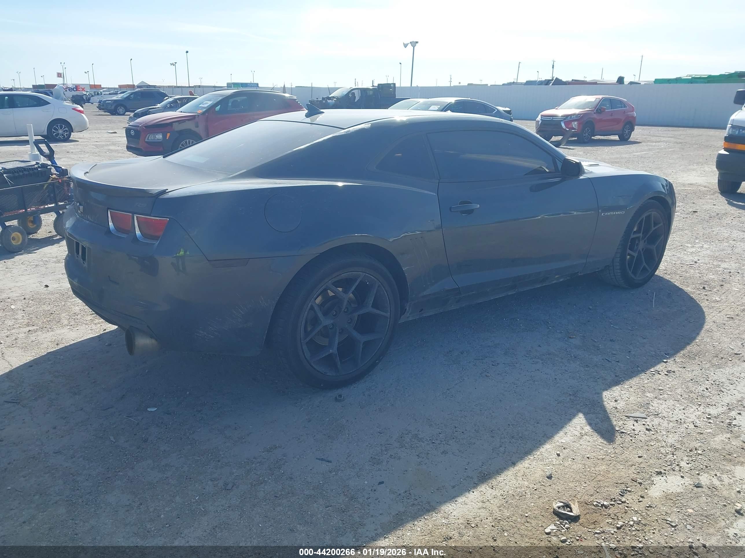 CHEVROLET CAMARO image 4