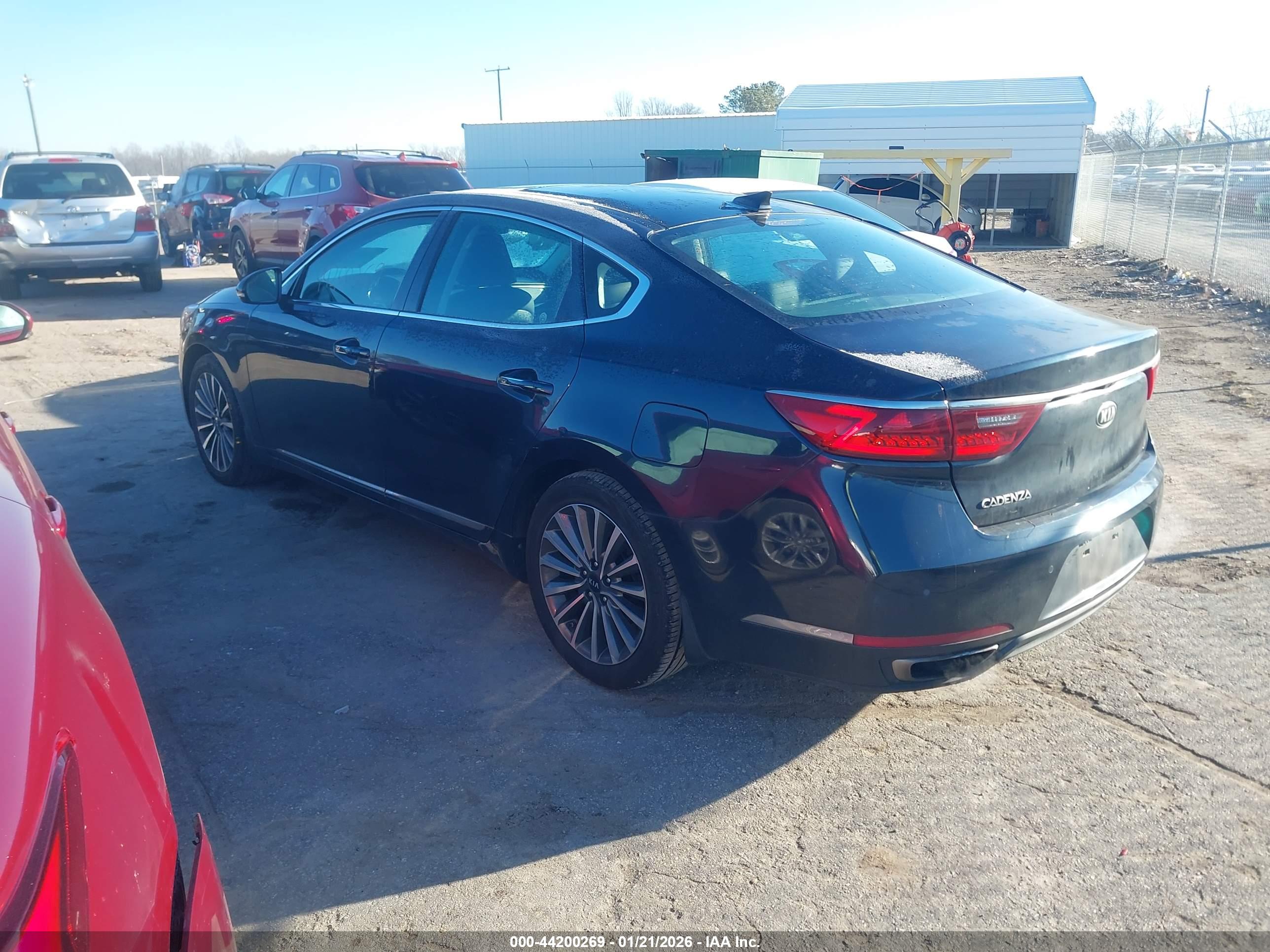 KIA CADENZA image 3