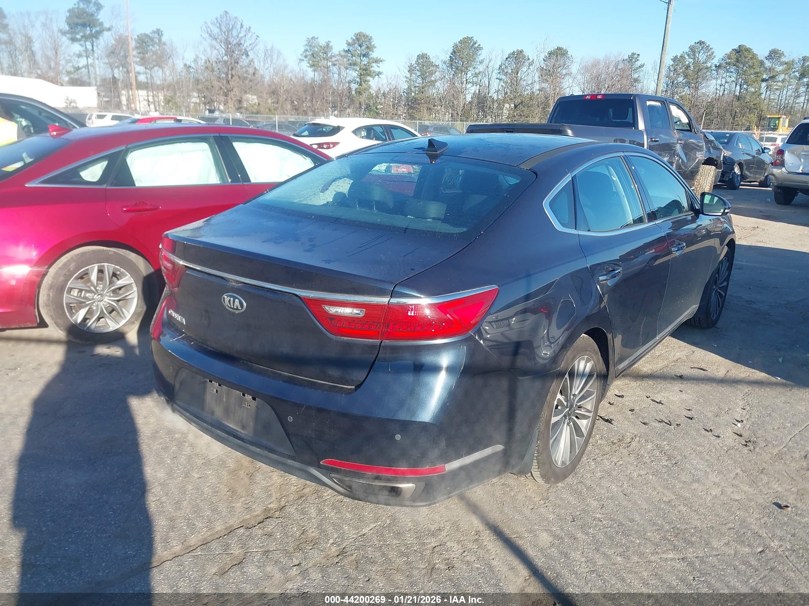 KIA CADENZA image 4
