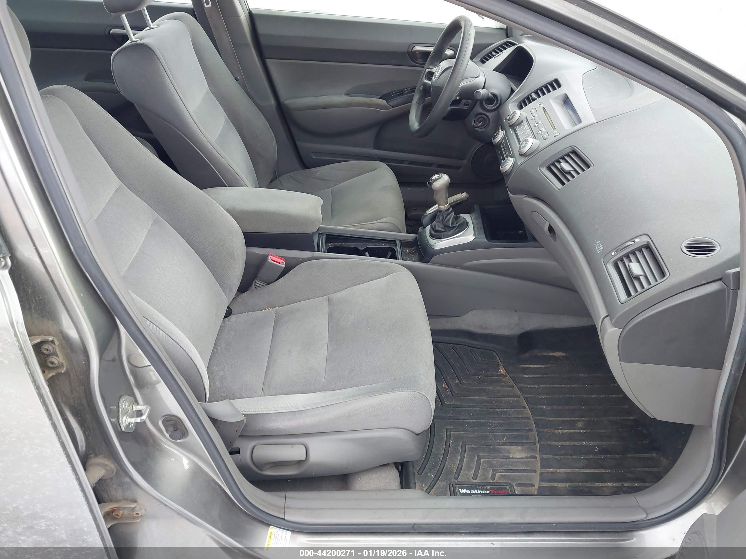 HONDA CIVIC image 5
