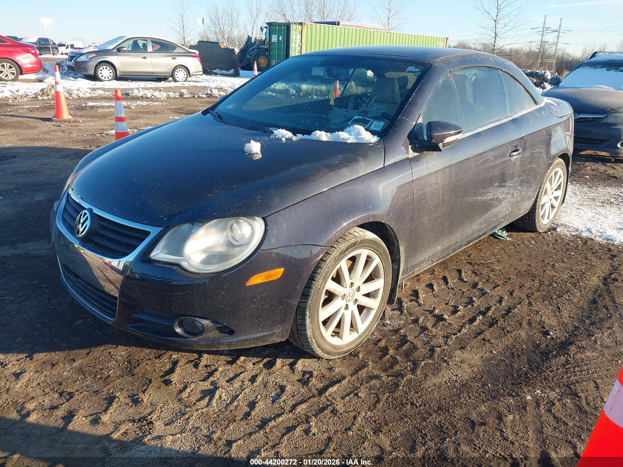 VOLKSWAGEN EOS image 2