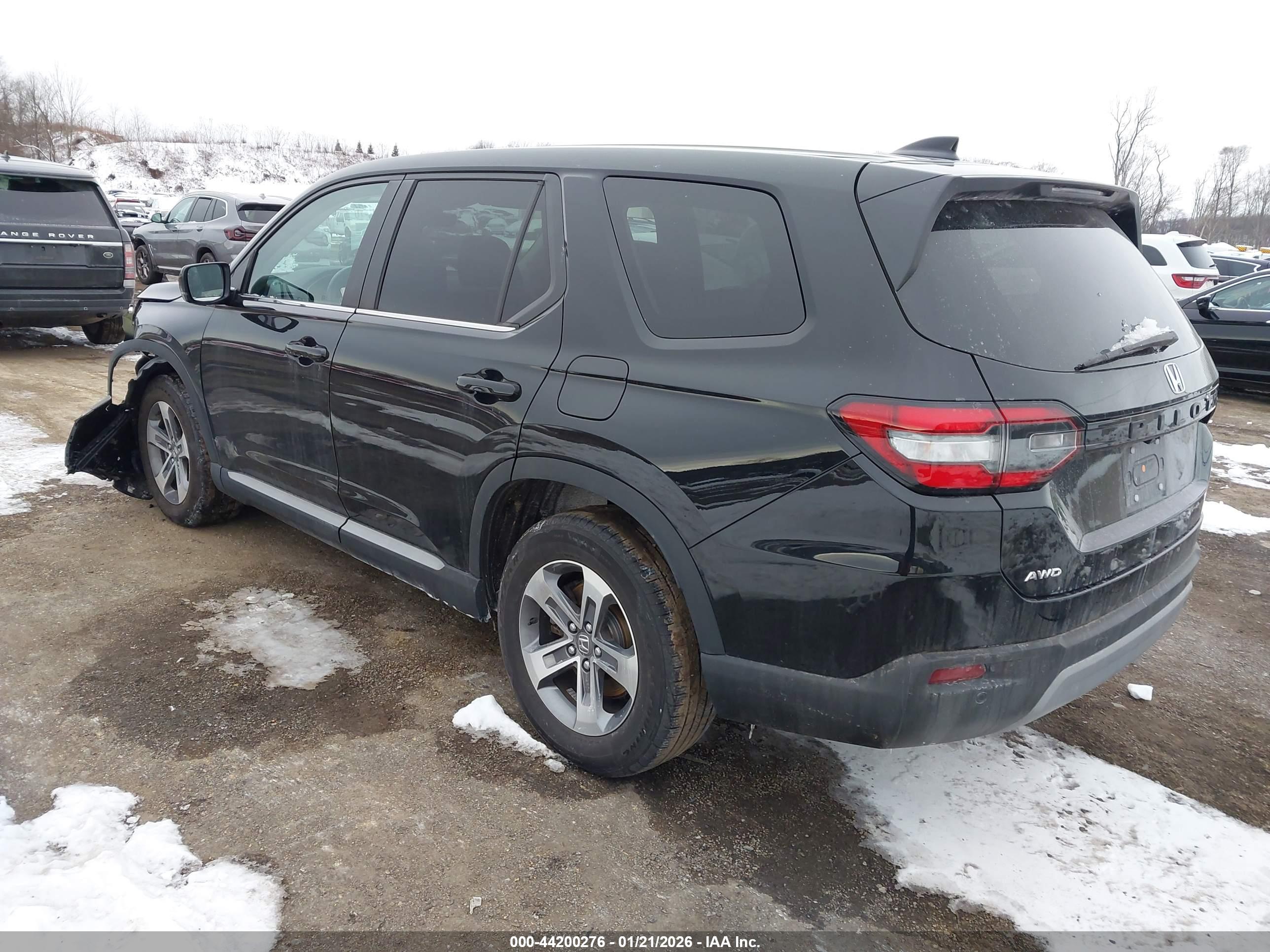 HONDA PILOT image 3