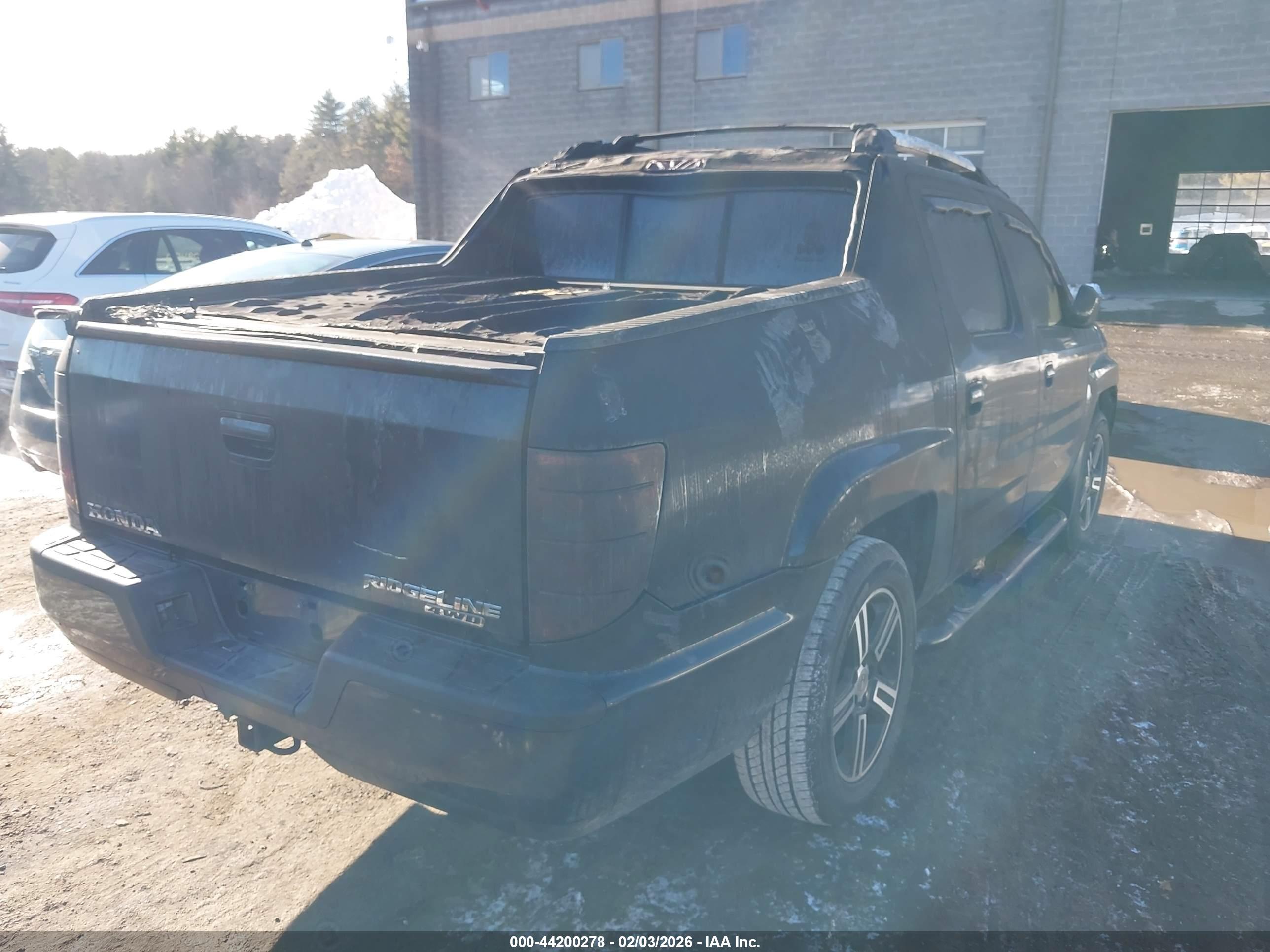 HONDA RIDGELINE image 4