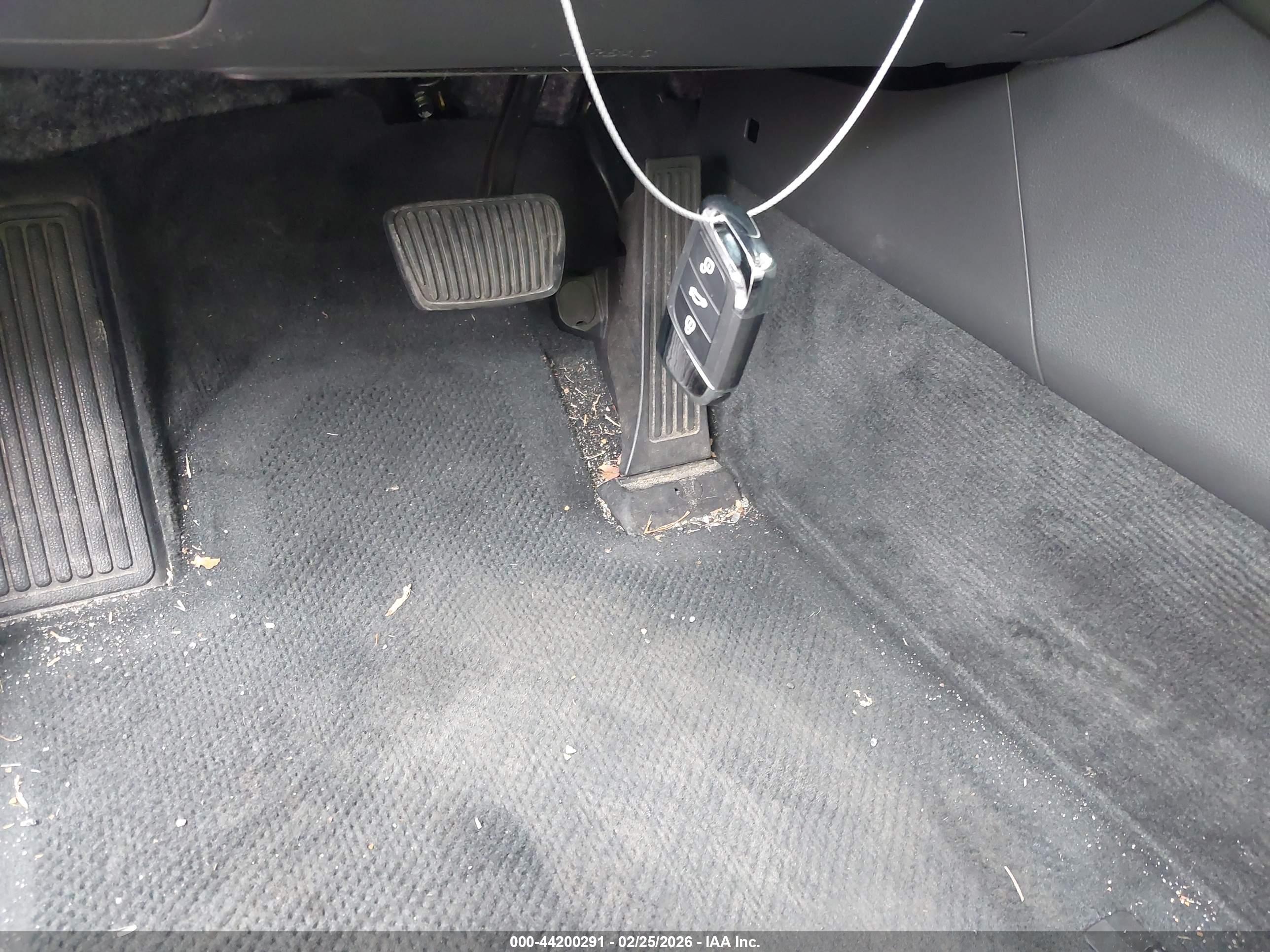 HYUNDAI SONATA image 11