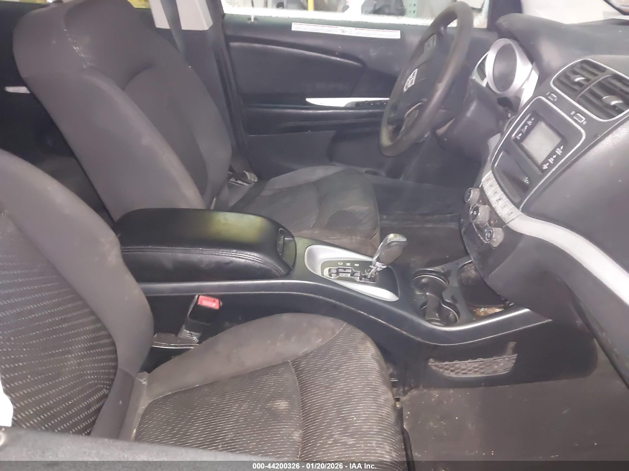 DODGE JOURNEY image 5