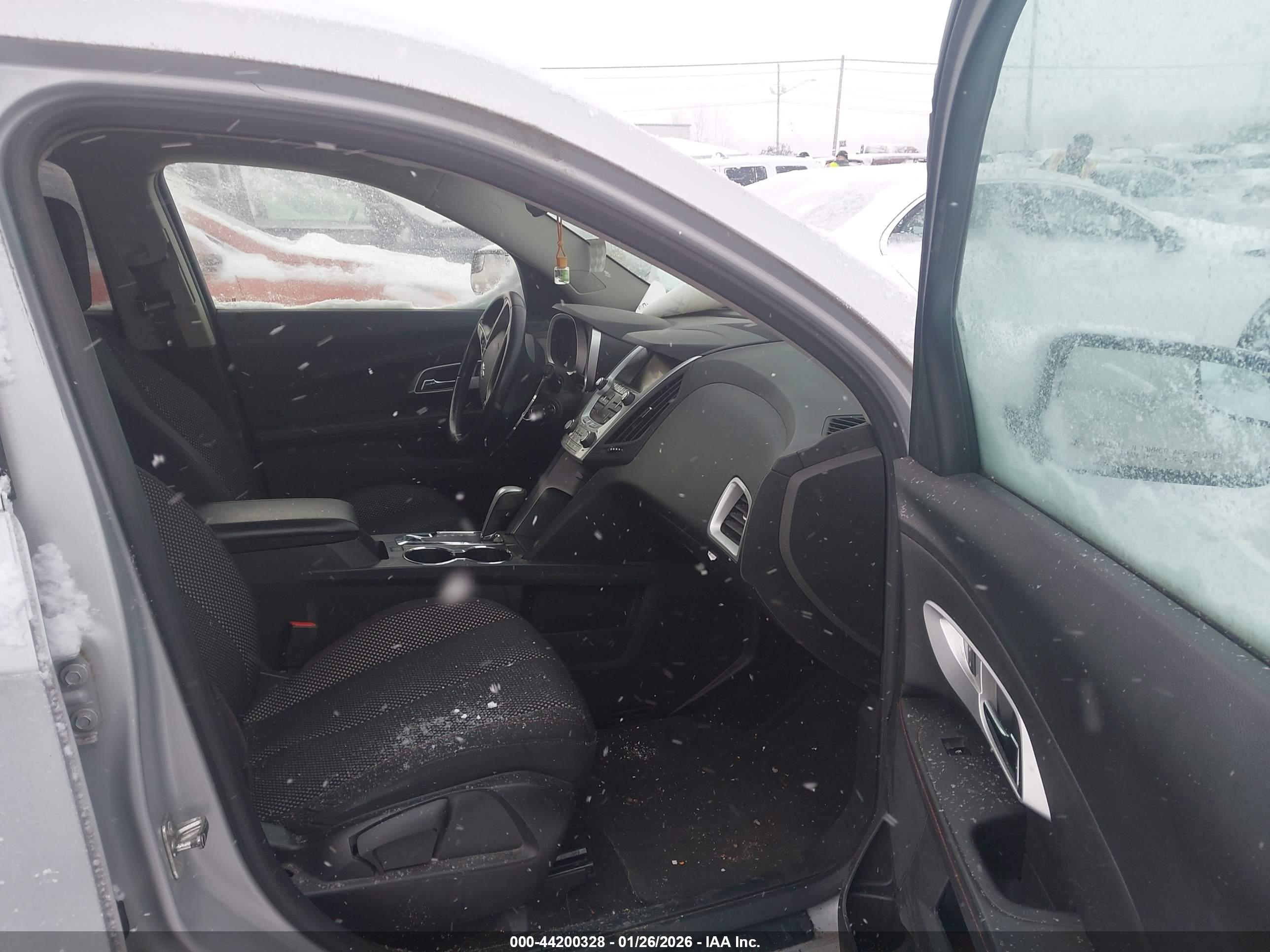 CHEVROLET EQUINOX image 5
