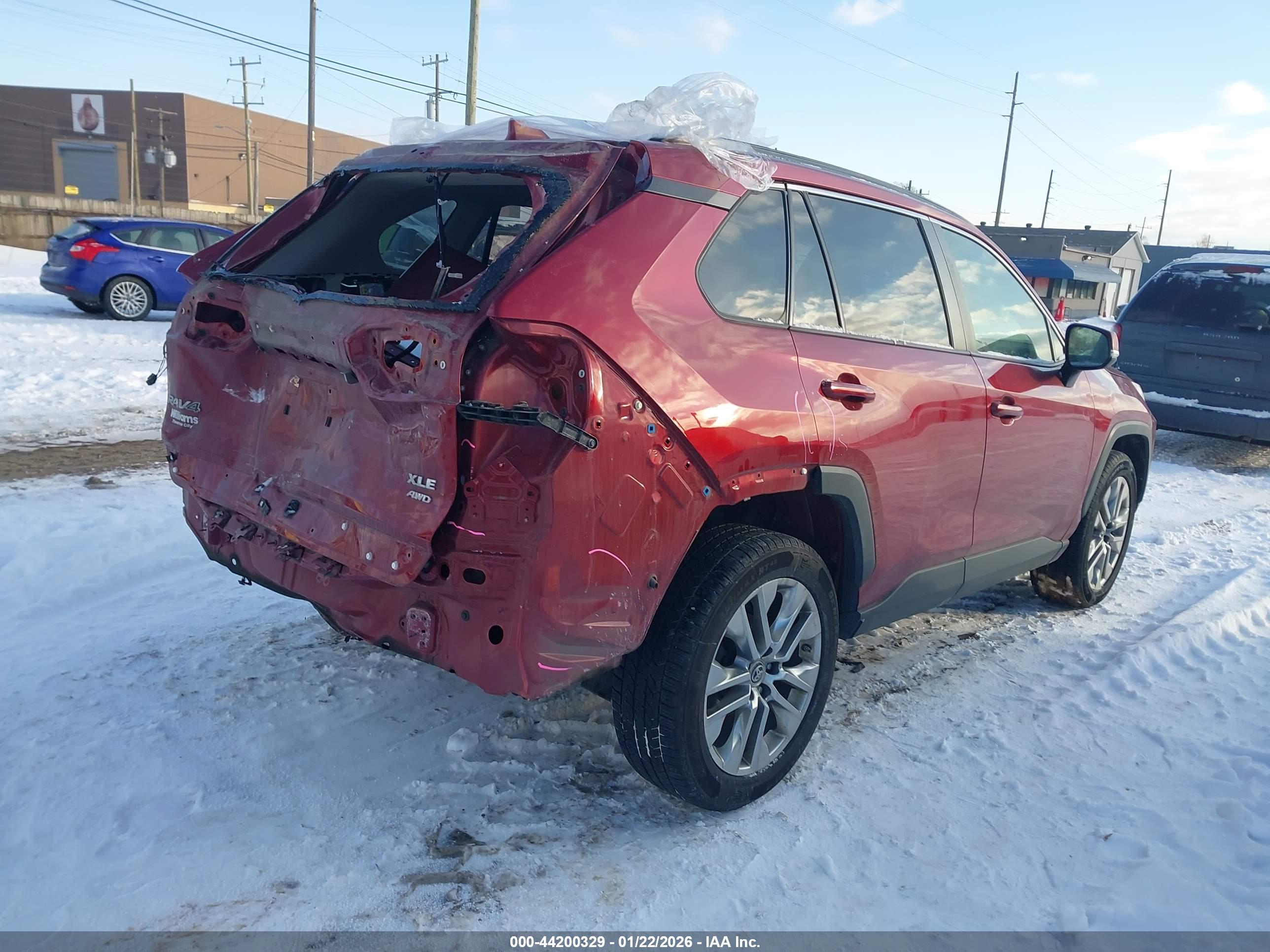 TOYOTA RAV4 image 4