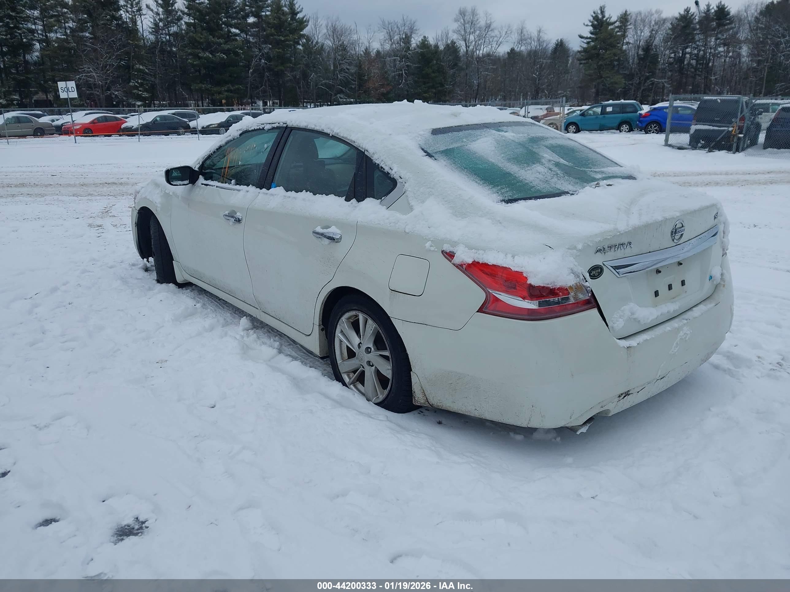 NISSAN ALTIMA image 3