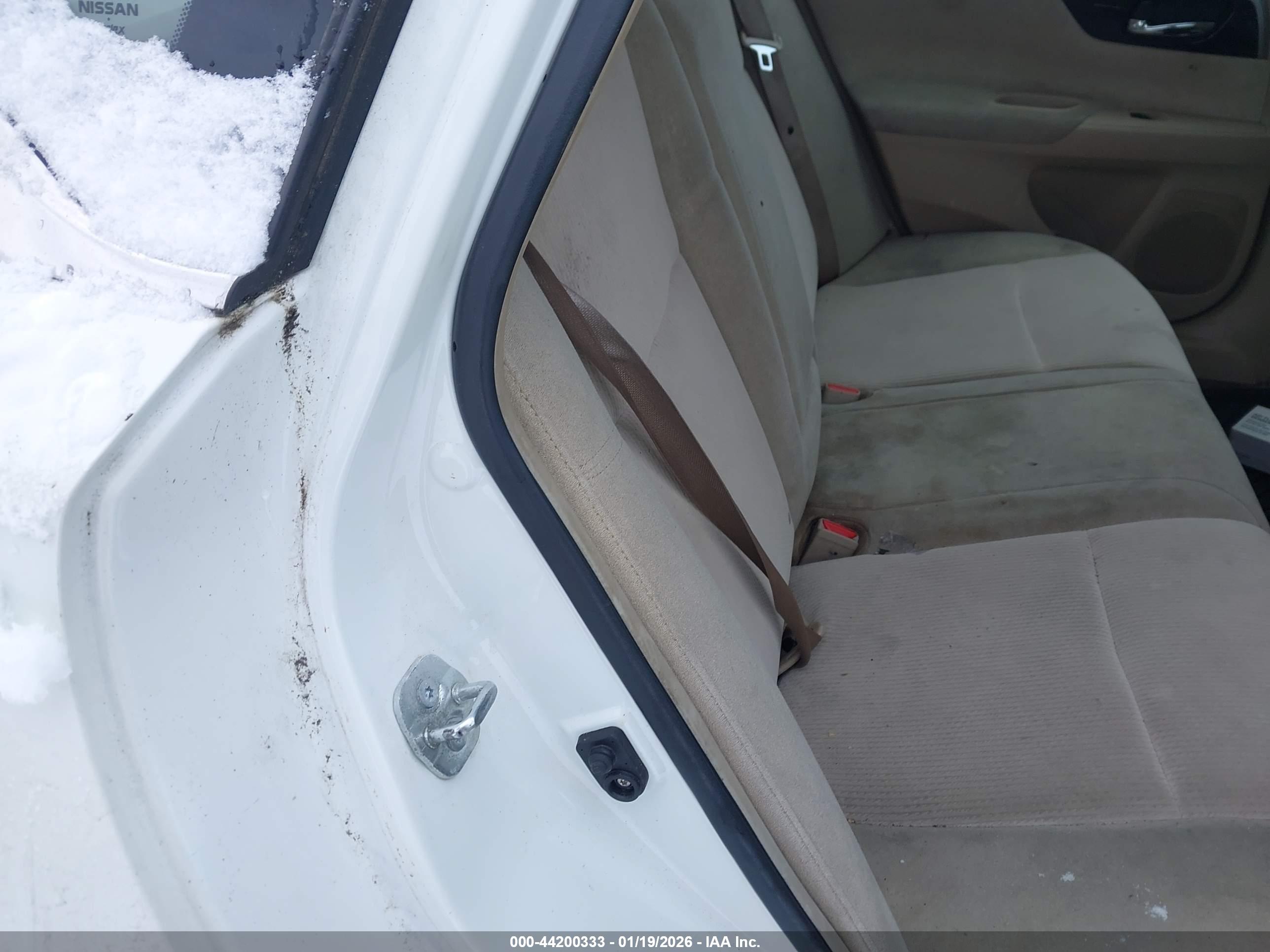 NISSAN ALTIMA image 8